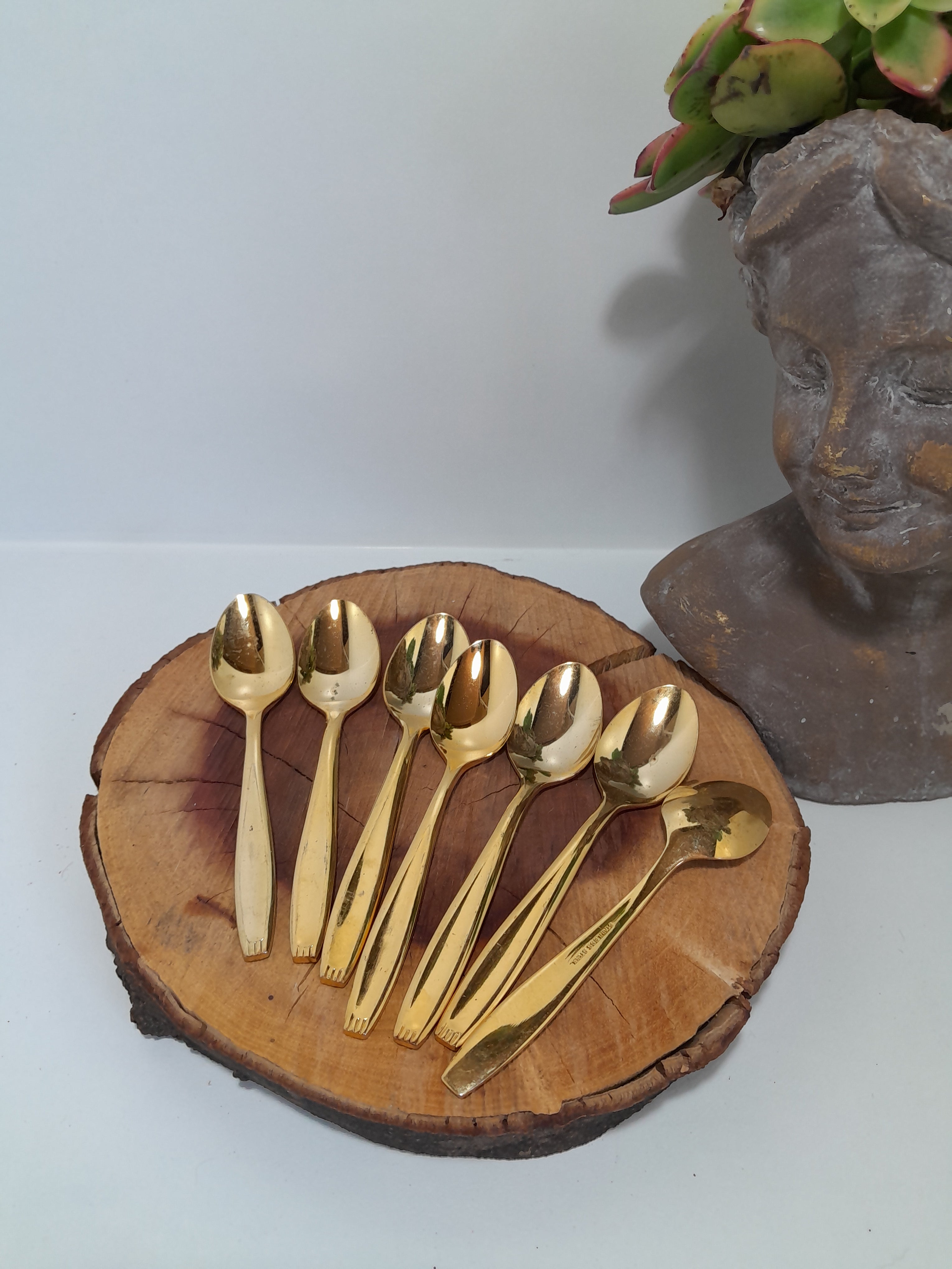 Set of 7 Stainless Steel Gold Plated Teaspoons