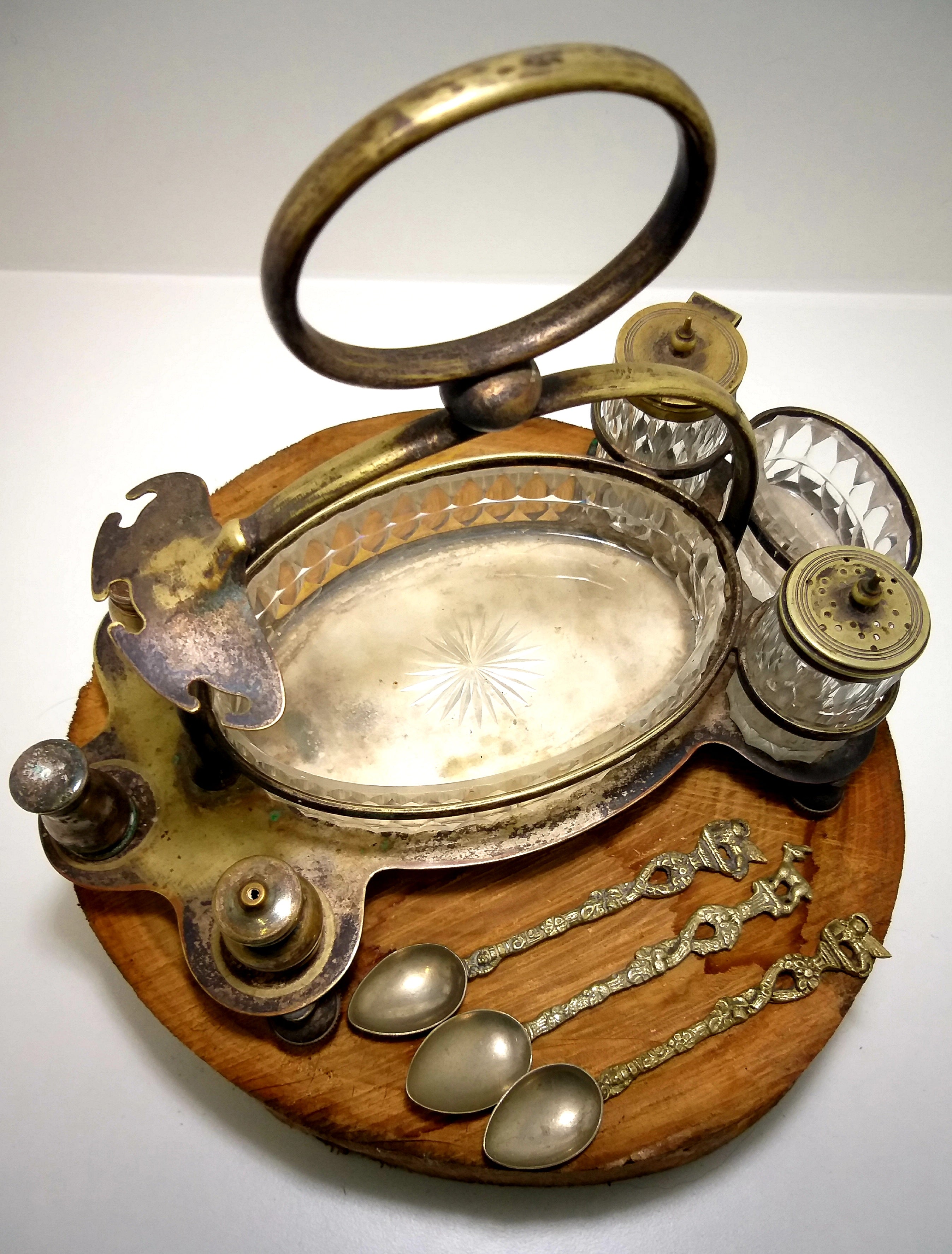 Antique Thomas White (c.1800’s) Silver Plated And Footed Cruet Stand