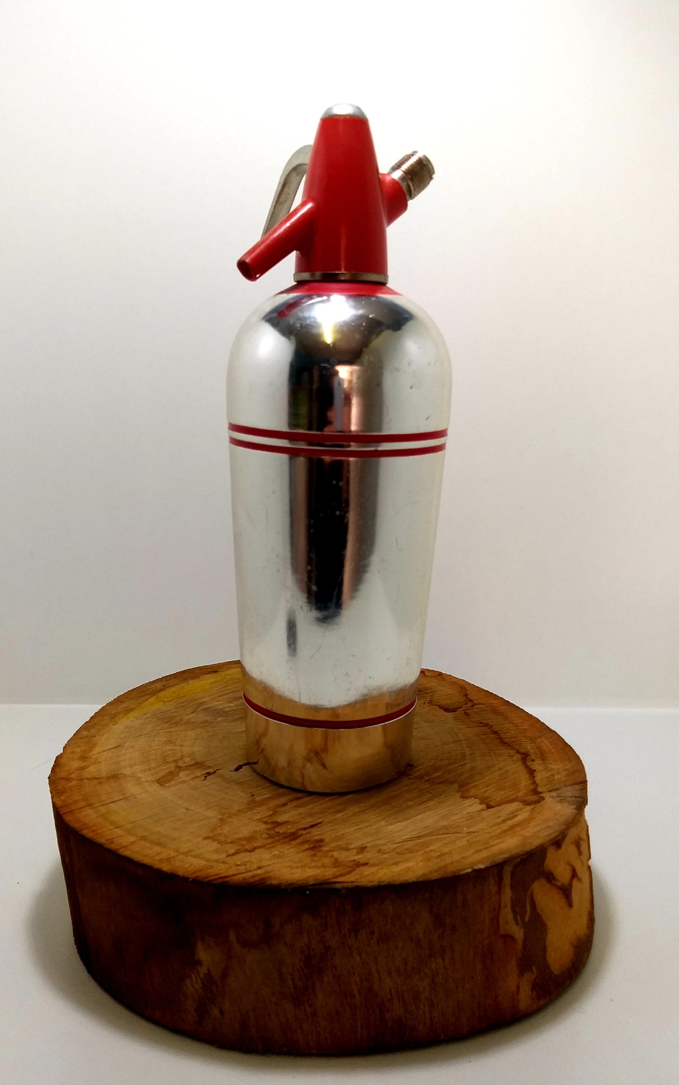 Collectable 1936-1950 Streamline Soda Siphon Chrome With Red Bands