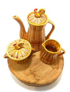 Beautiful Mid Century Basket Weave Ceramic Coffee Set With Rooster Detail – Coffee Pot, Creamer & Lidded Sugar Bowl