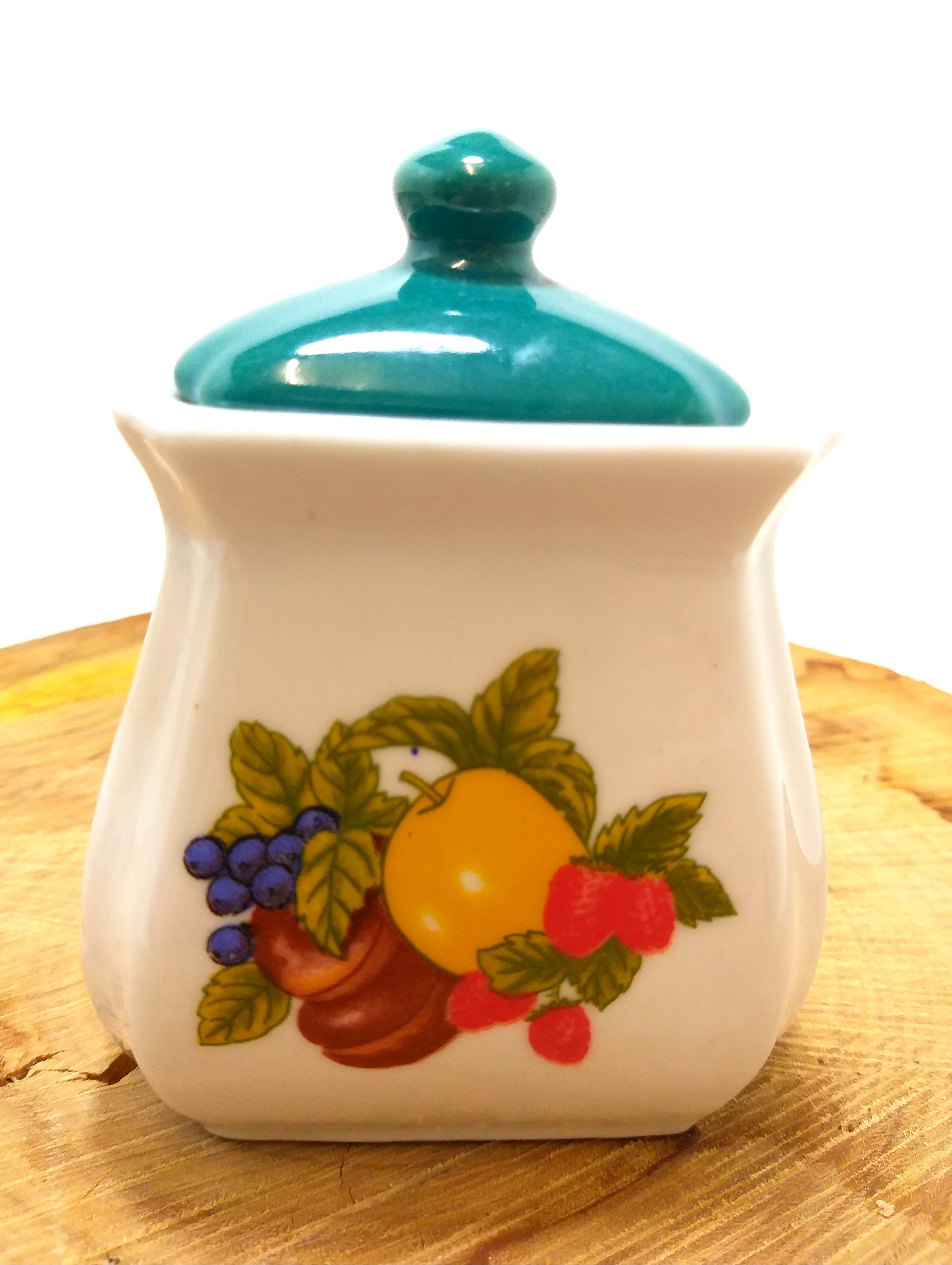 Gorgeous Mid-Century Oak Spice Rack With Four Lidded Porcelain Containers
