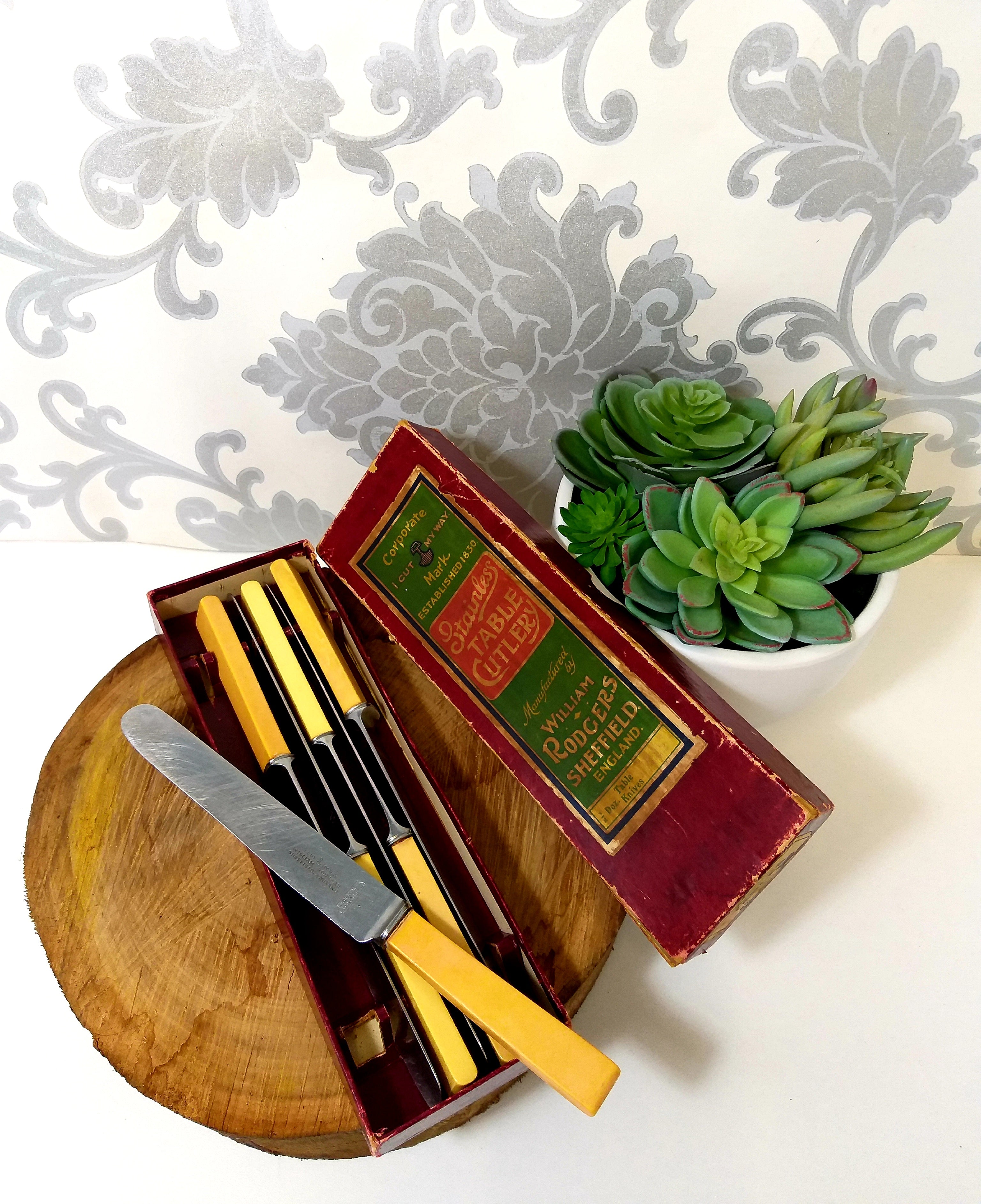 Antique Set Of William Rodgers Bone Handle Knives In Original Box