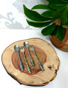 Beautiful Pewter Set Of 2 Teaspoons & 2 Cake Forks With Rosebud Handle