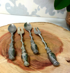 Beautiful Pewter Set Of 2 Teaspoons & 2 Cake Forks With Rosebud Handle