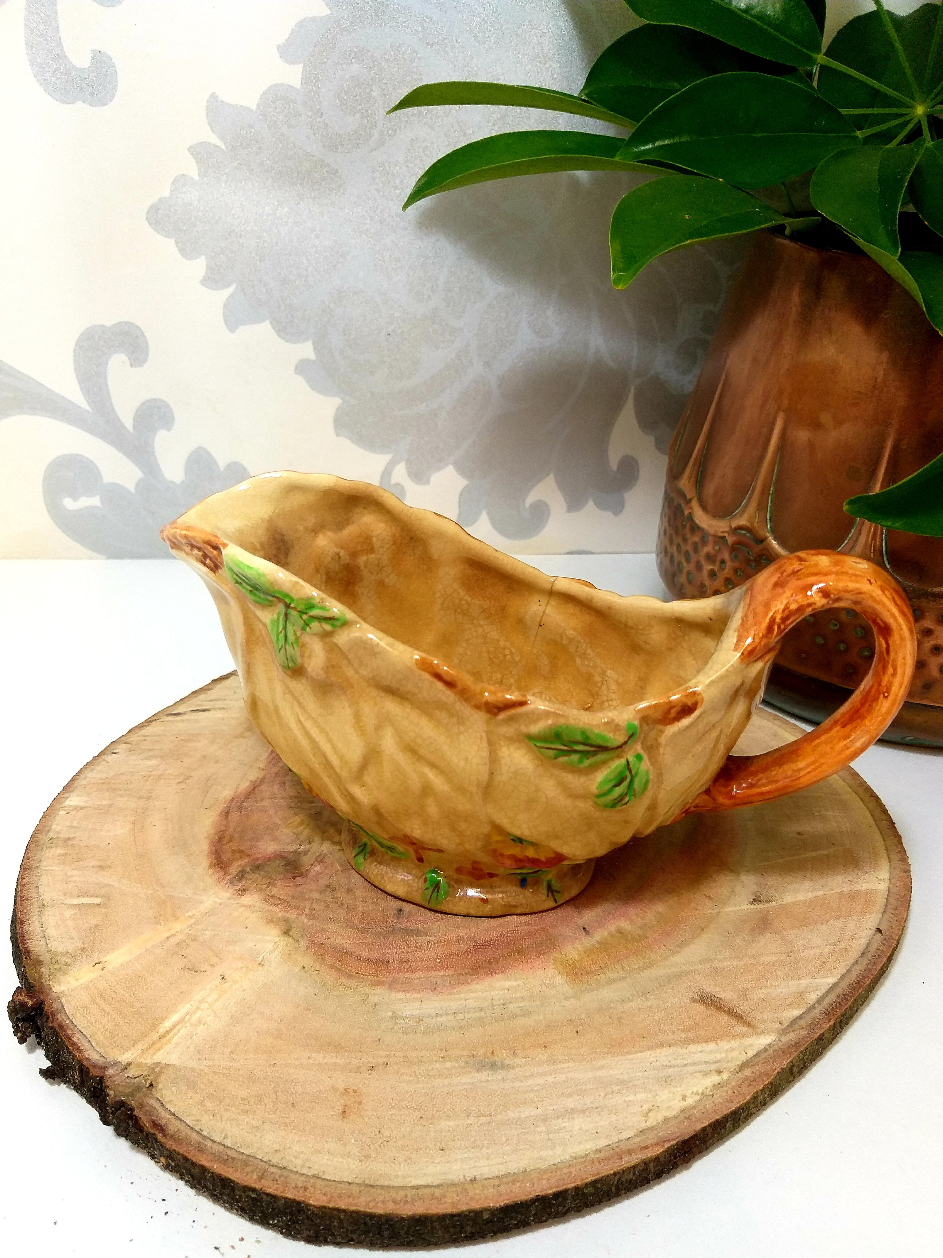1950’s Vintage Brentleigh Ware Ceramic Gravy / Sauce Boat – Leaf Design
