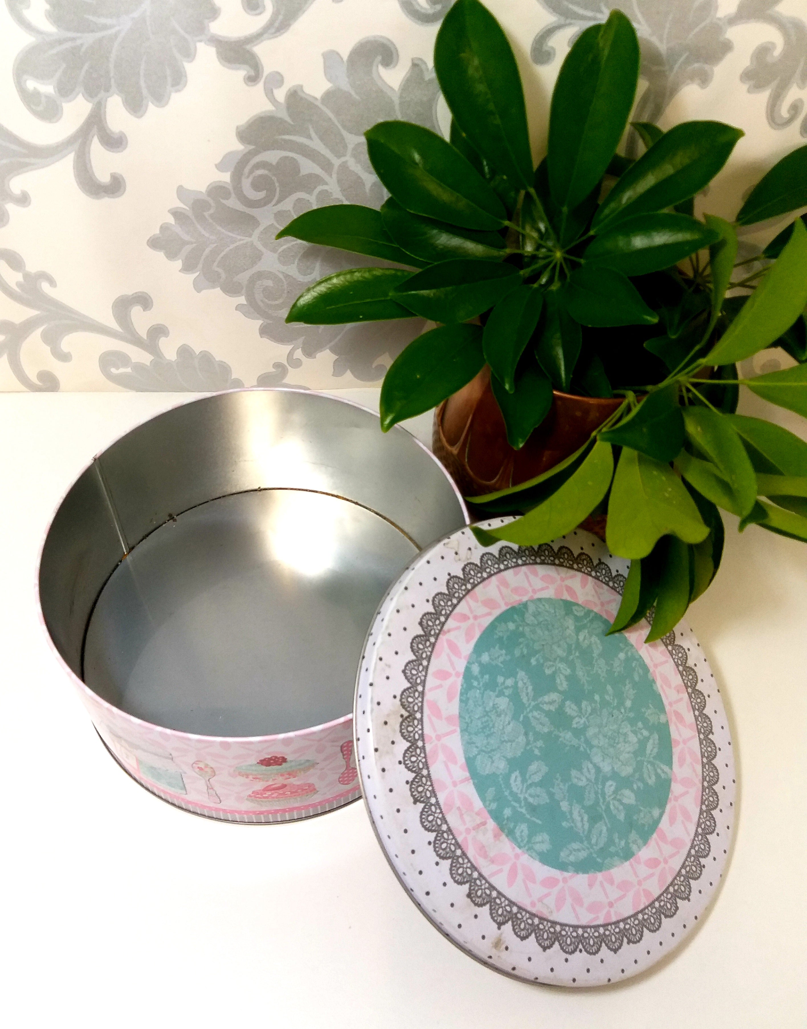 Contemporary Collectable Biscuit Tin In Soft Pastel Colours