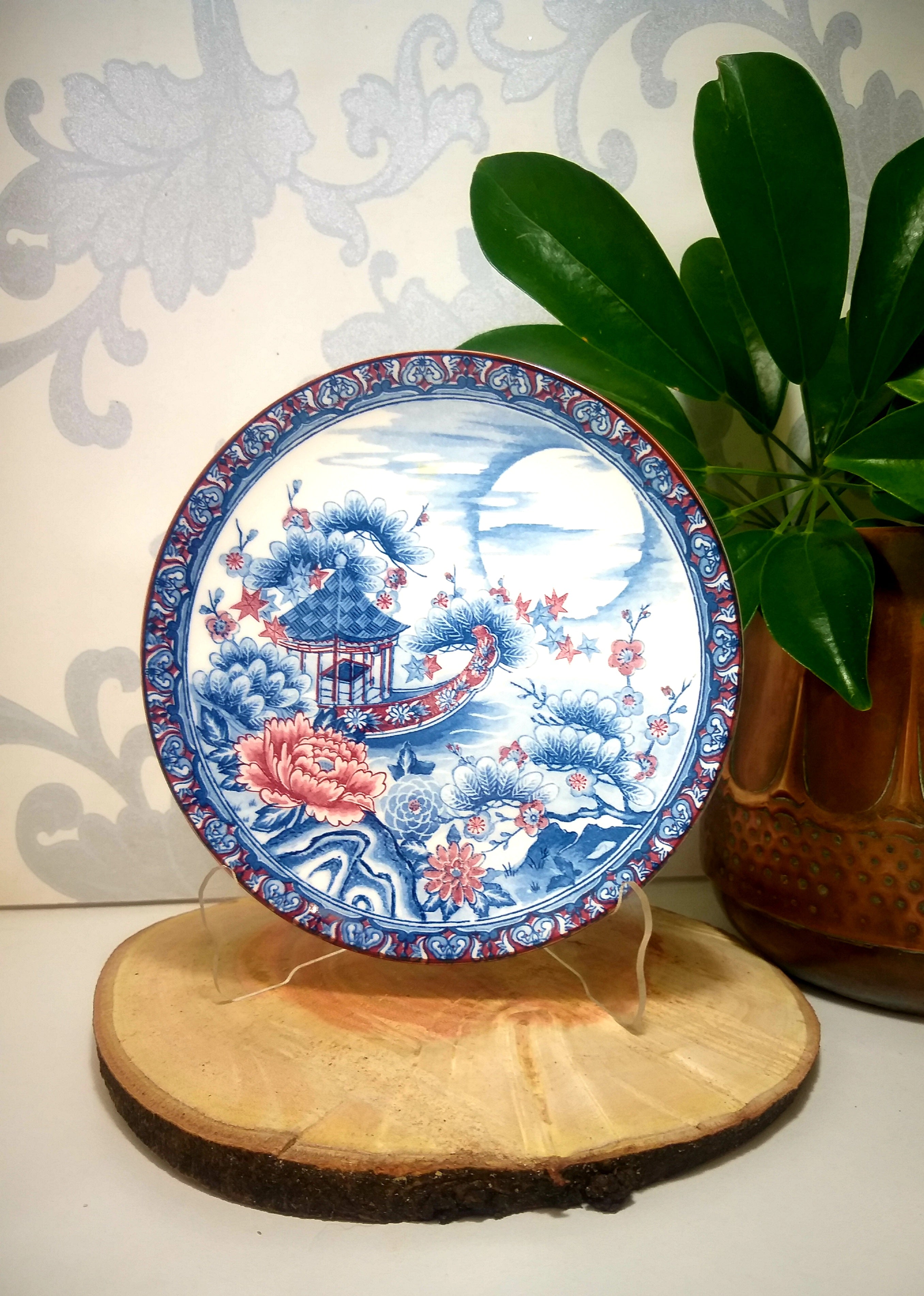 Collectable Vintage Japanese Imari Style Display Plate