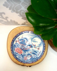 Collectable Vintage Japanese Imari Style Display Plate