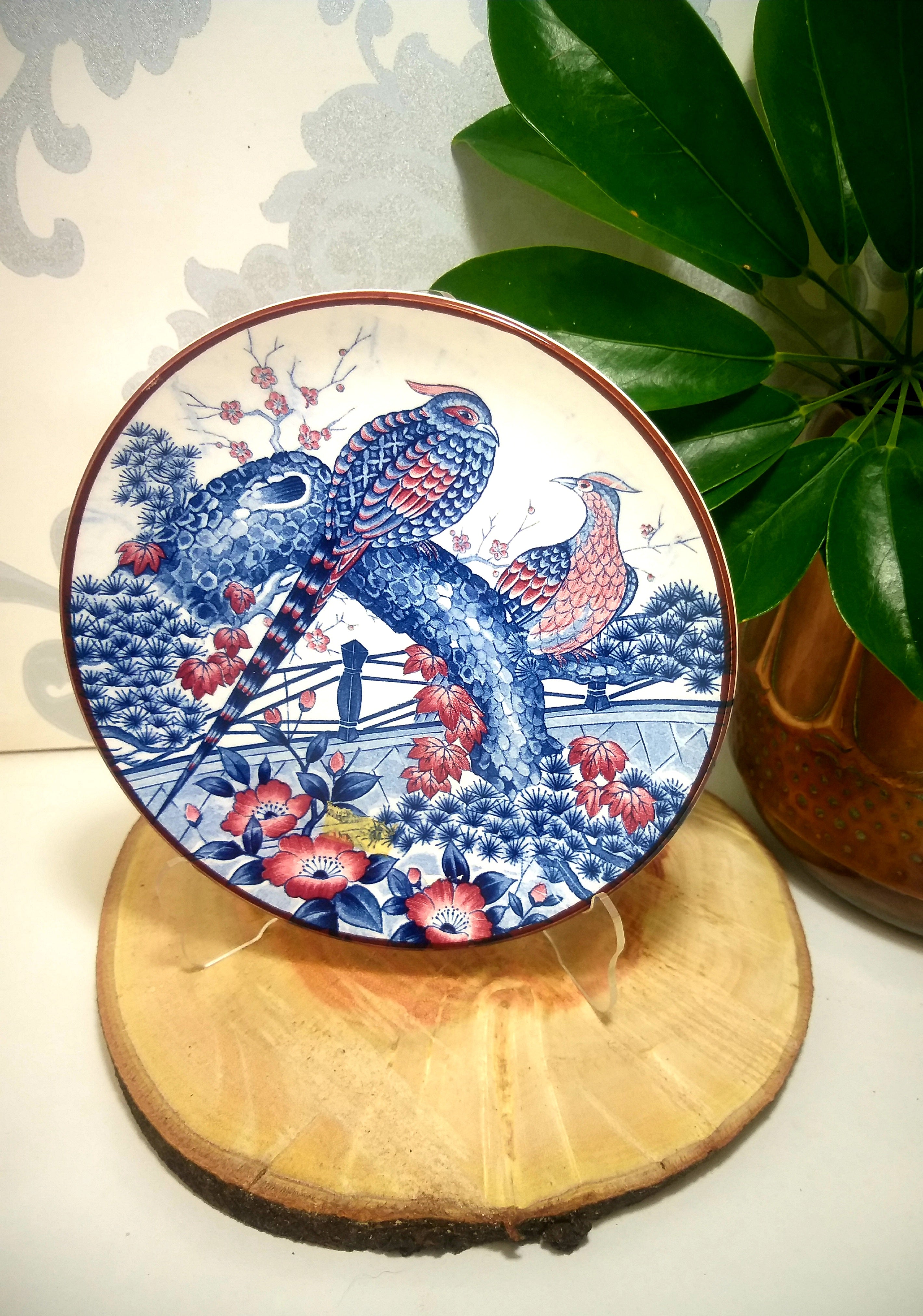 Collectable Vintage Japanese Imari Style Display Plate – Pair Of Birds