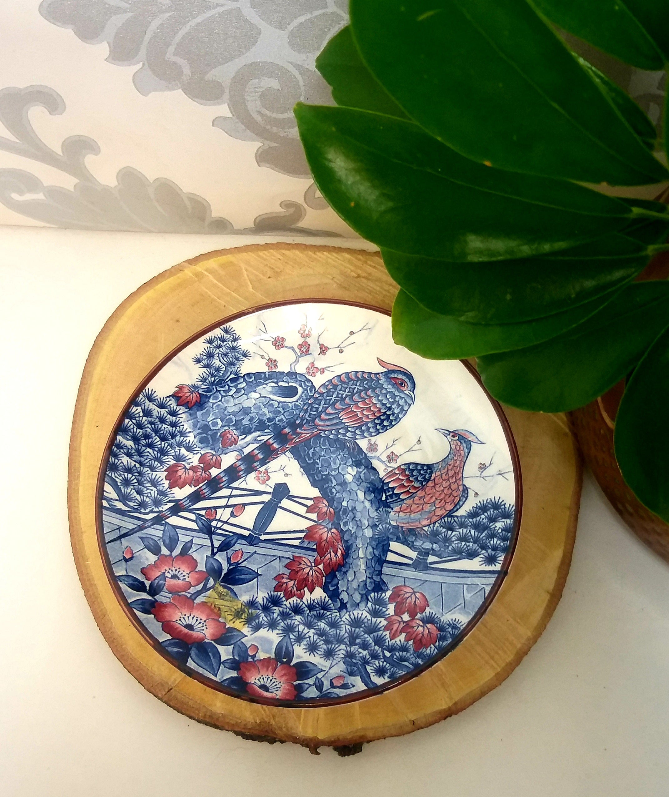 Collectable Vintage Japanese Imari Style Display Plate – Pair Of Birds