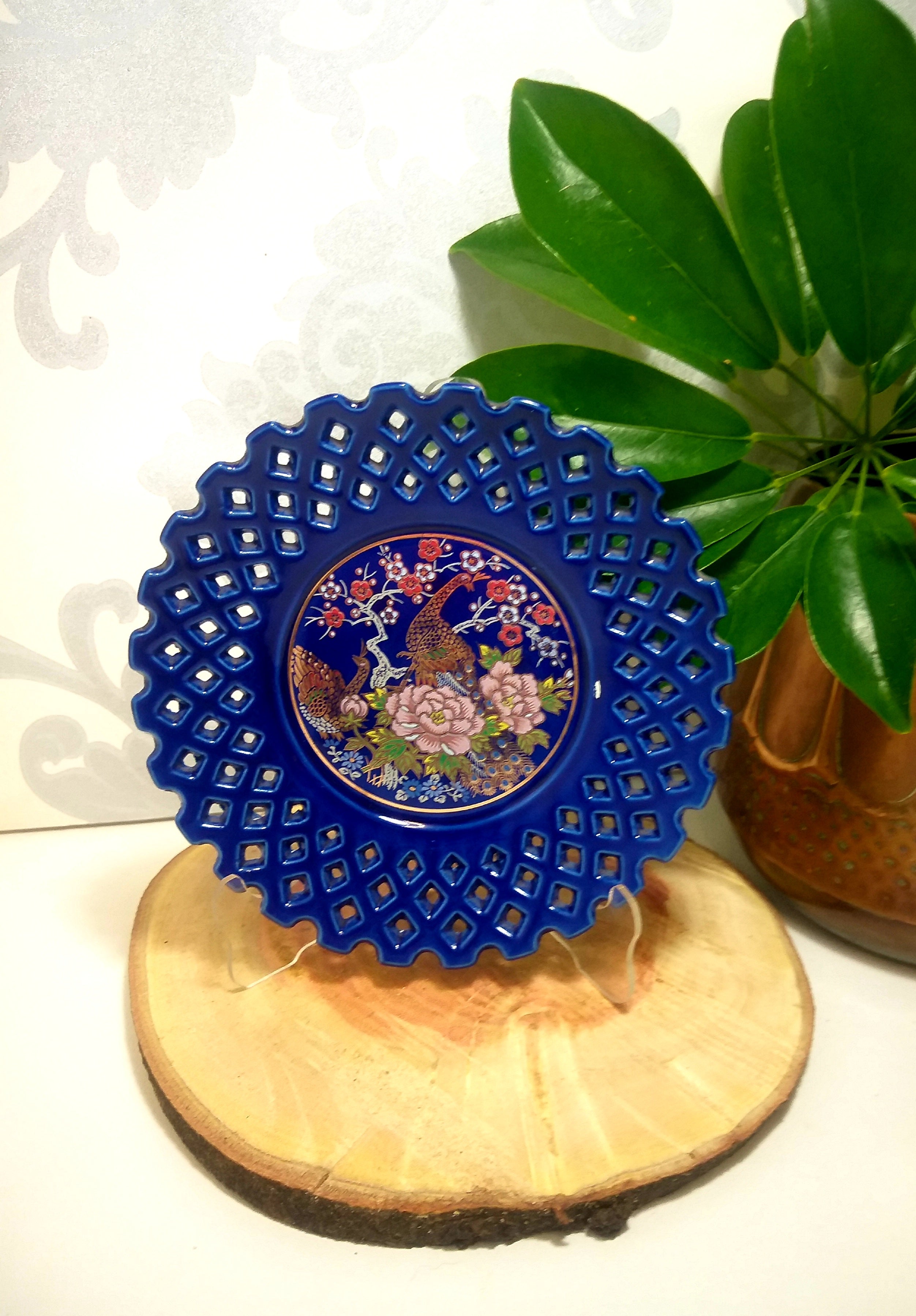 Collectable Vintage Cobalt Blue Japanese Interpur Display Plate – Peacocks & Lattice Edge