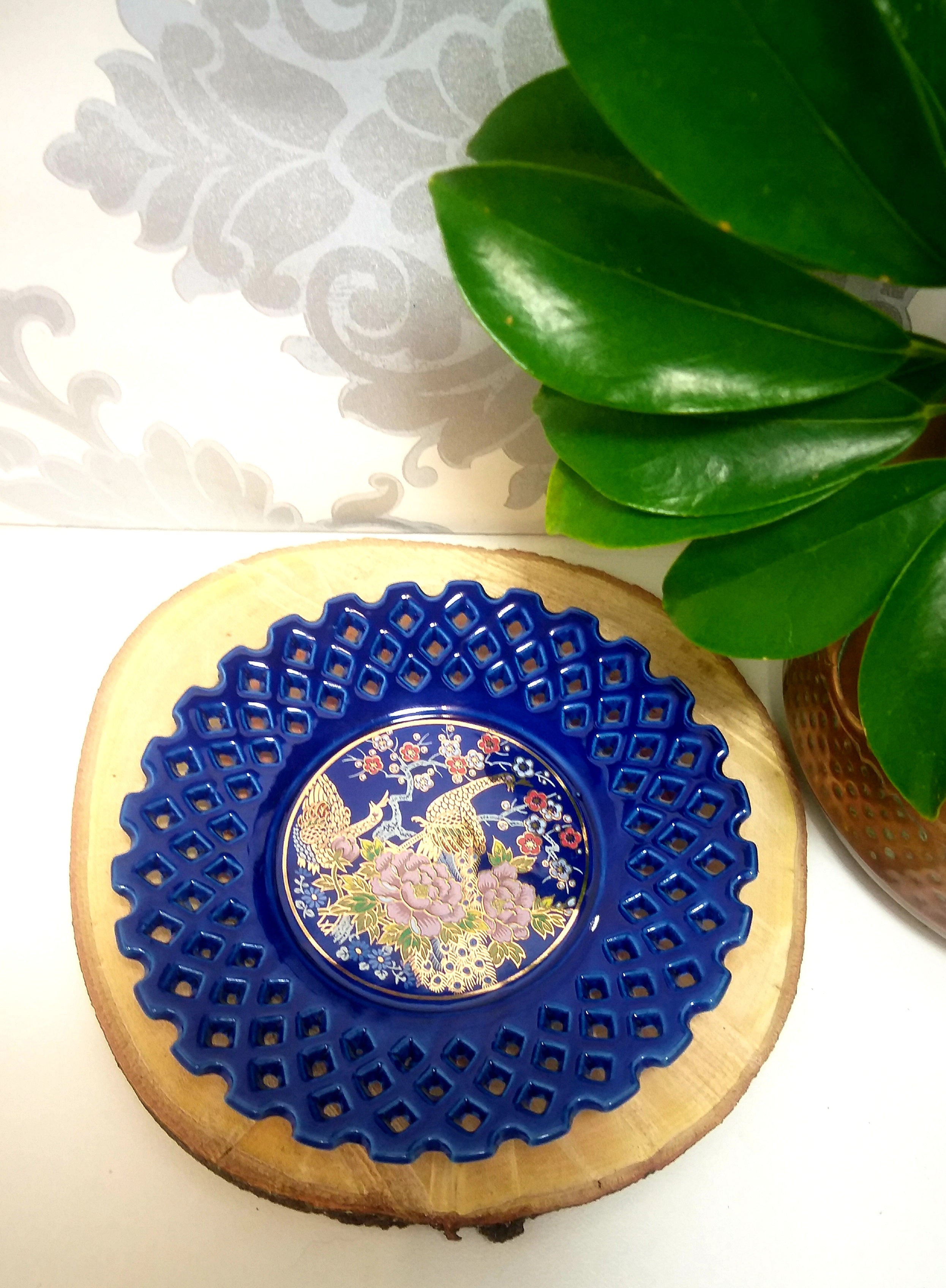 Collectable Vintage Cobalt Blue Japanese Interpur Display Plate – Peacocks & Lattice Edge