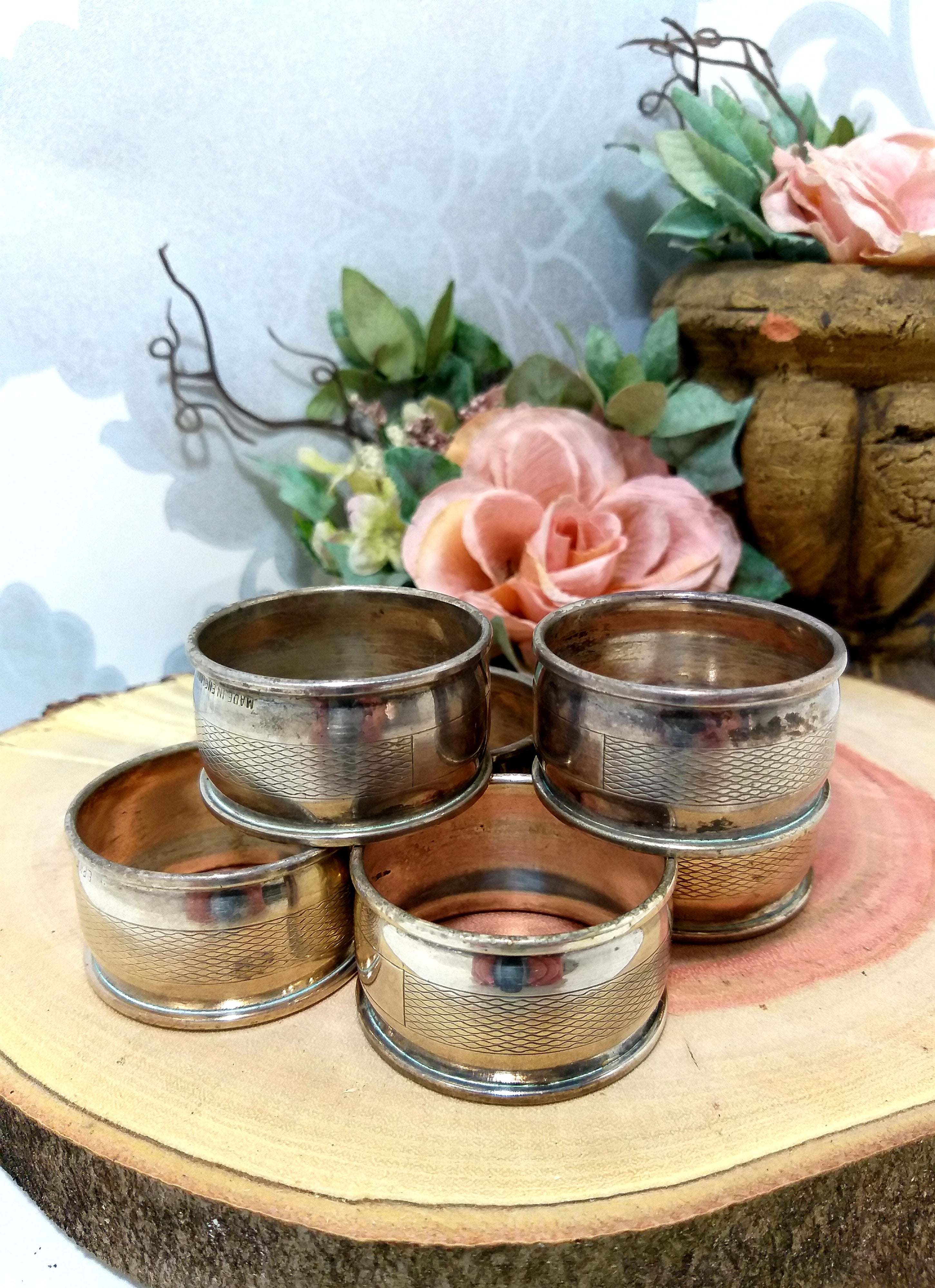 Set Of 6 Silver Plated Napkin Rings – Diamond Mesh Patterning