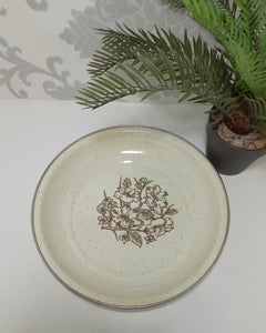 Vintage Wheat Coloured Enamel Pie Dish With Brown Flower Bouquet & Speckles