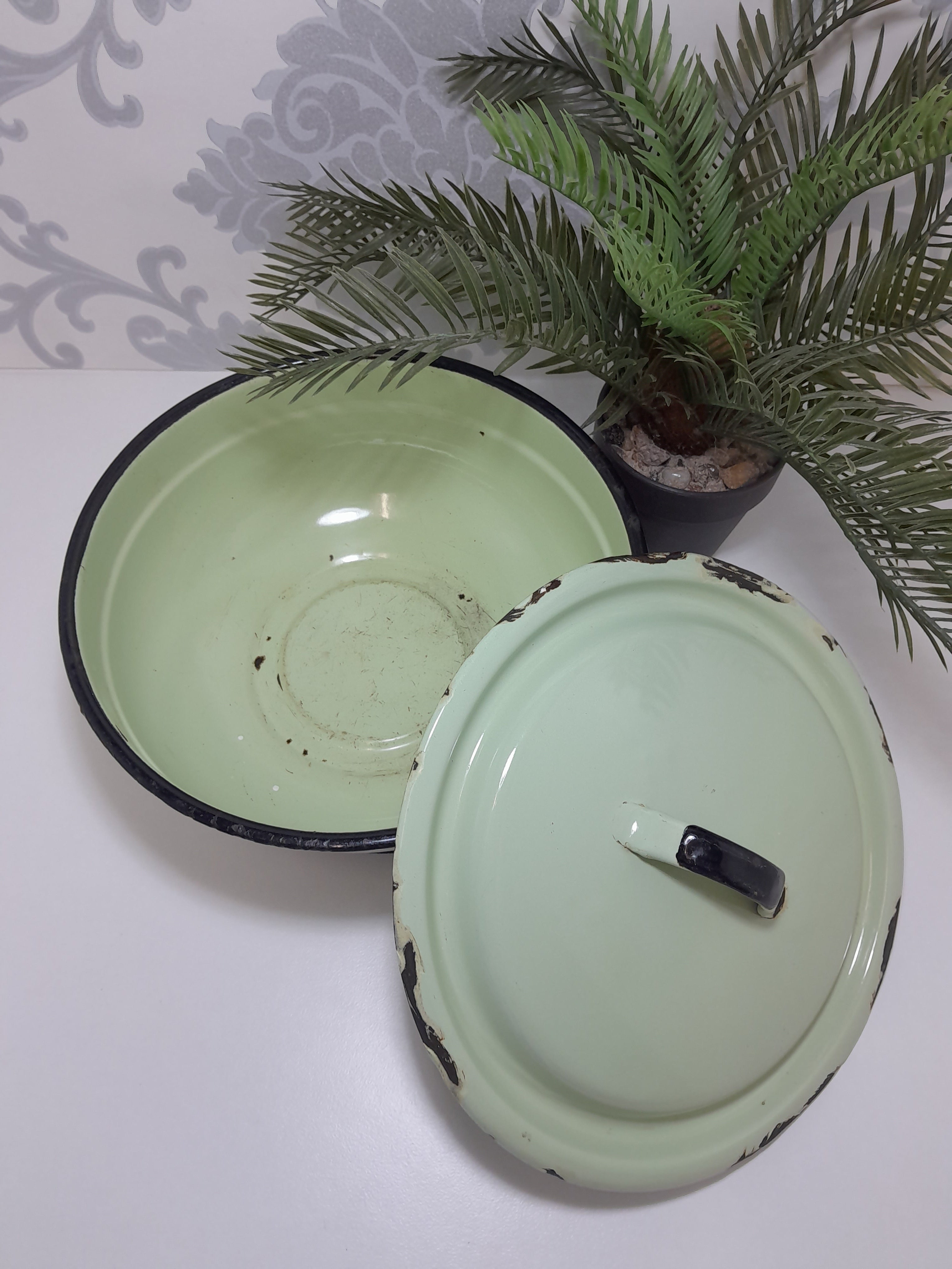 Vintage Green Enamel Lidded Casserole With Thick Black Rim