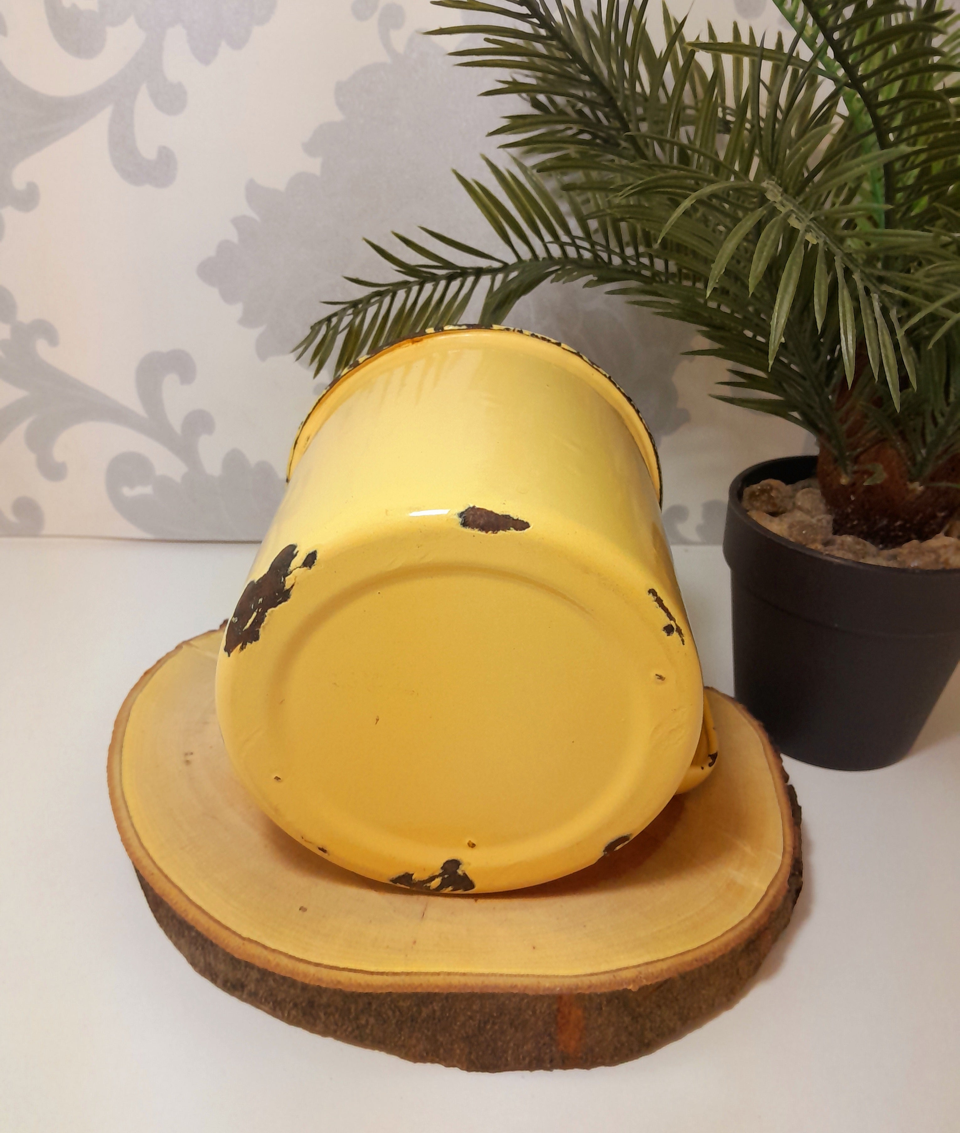 Large Vintage Enamel Mug