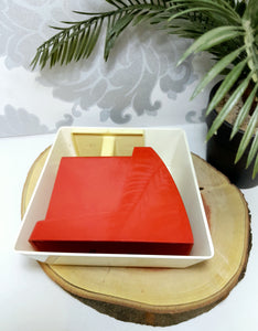 Small Red Vintage/Retro Weigh-Less Diet Scale With Removable Dish