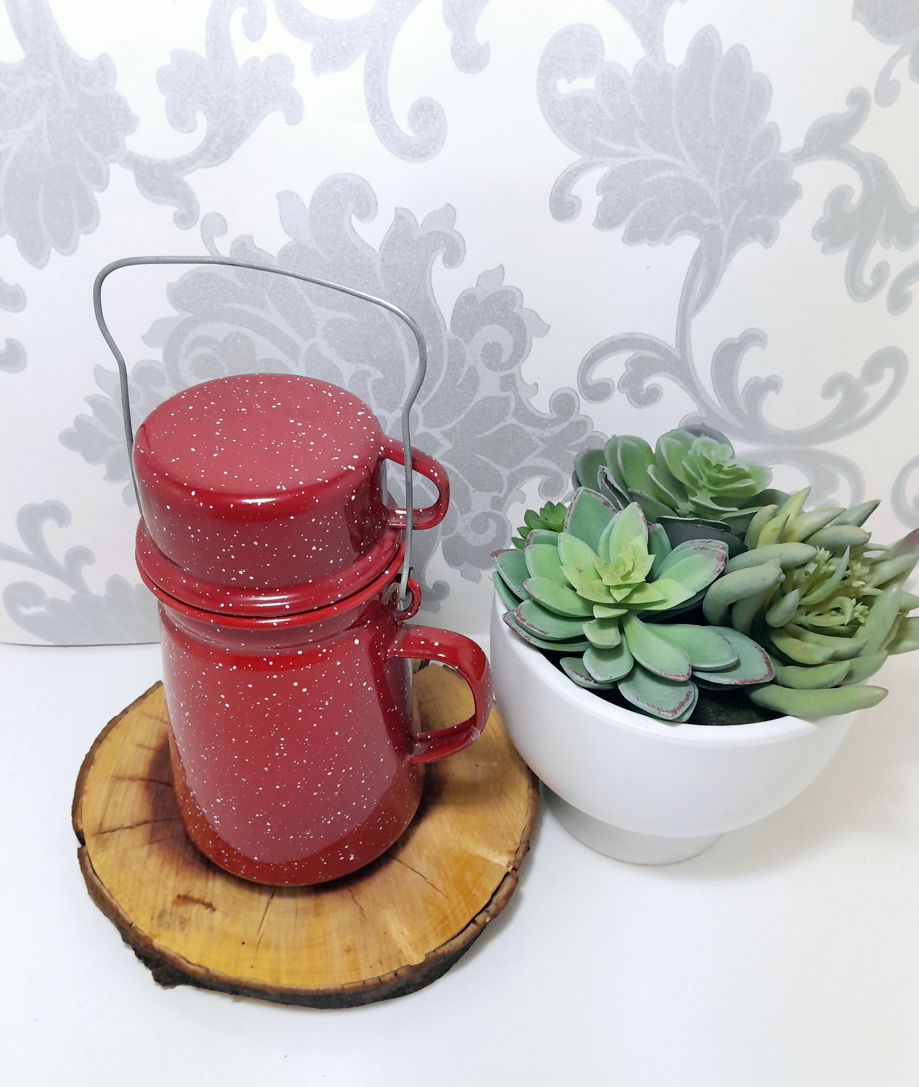 Beautiful Speckled Red Vintage Enamel Billy Can – Flask & Cup With Handles