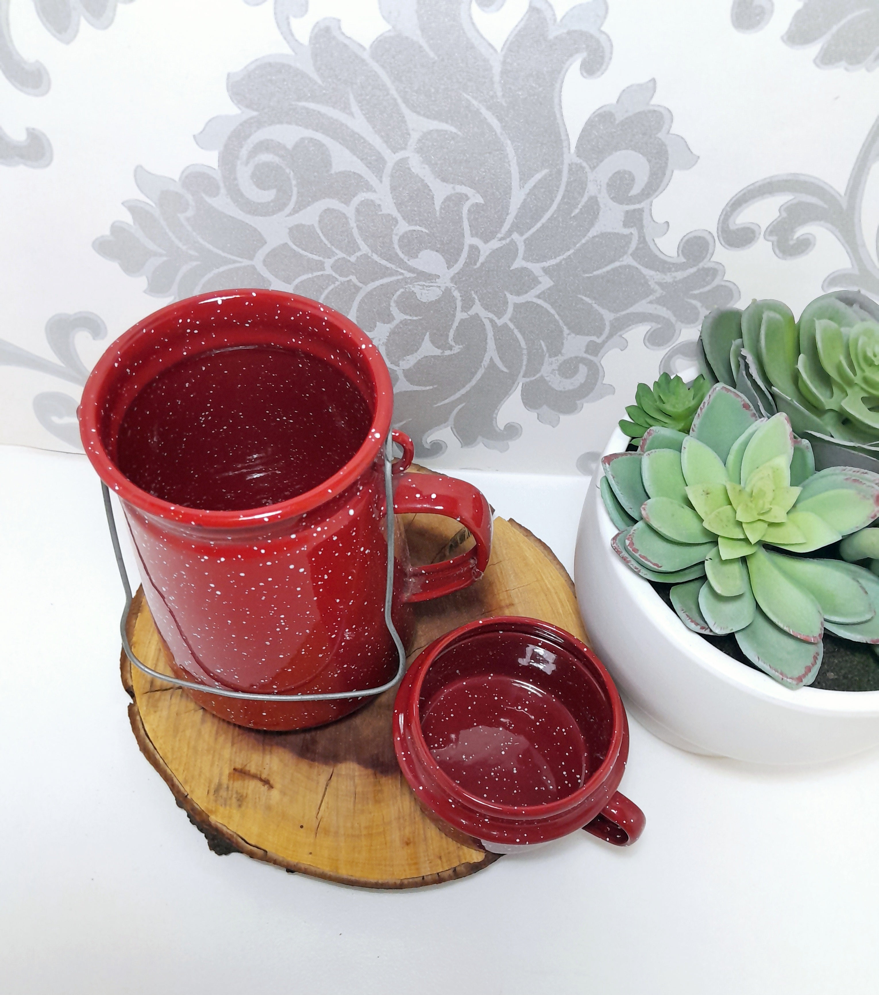 Beautiful Speckled Red Vintage Enamel Billy Can – Flask & Cup With Handles