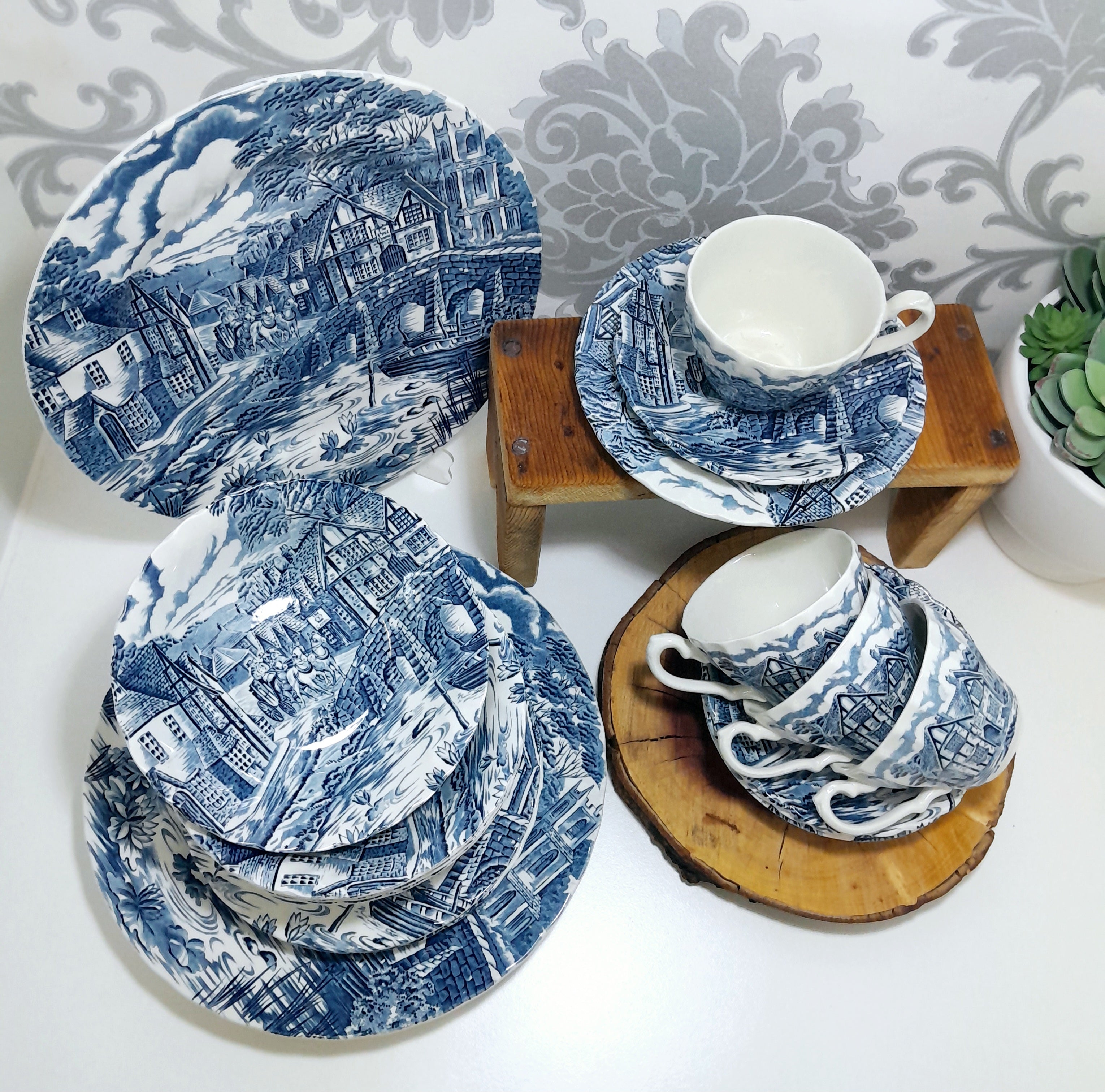20 Piece Blue & White Alfred Meakin “The Post House” Dinner Set For Four