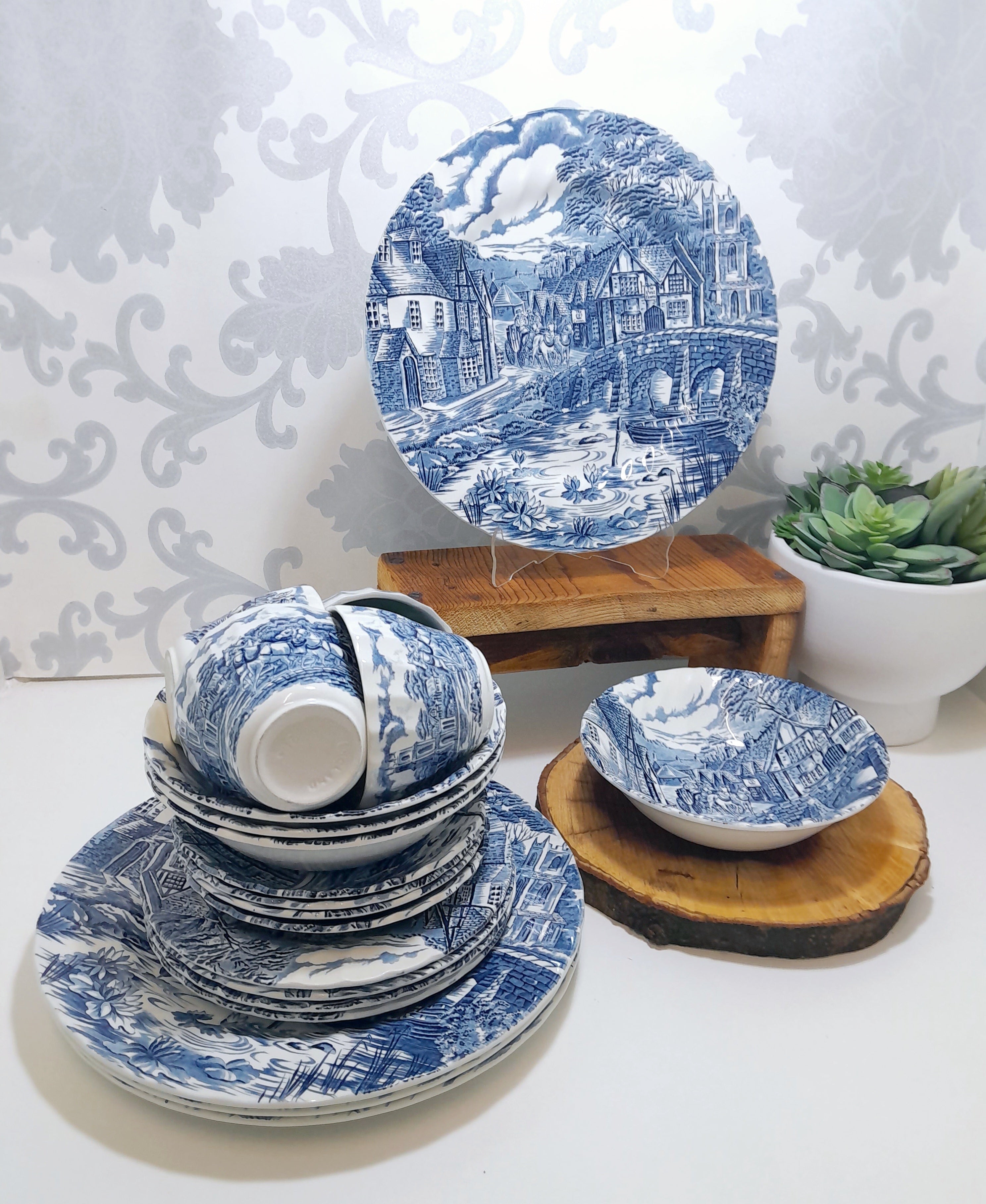 20 Piece Blue & White Alfred Meakin “The Post House” Dinner Set For Four