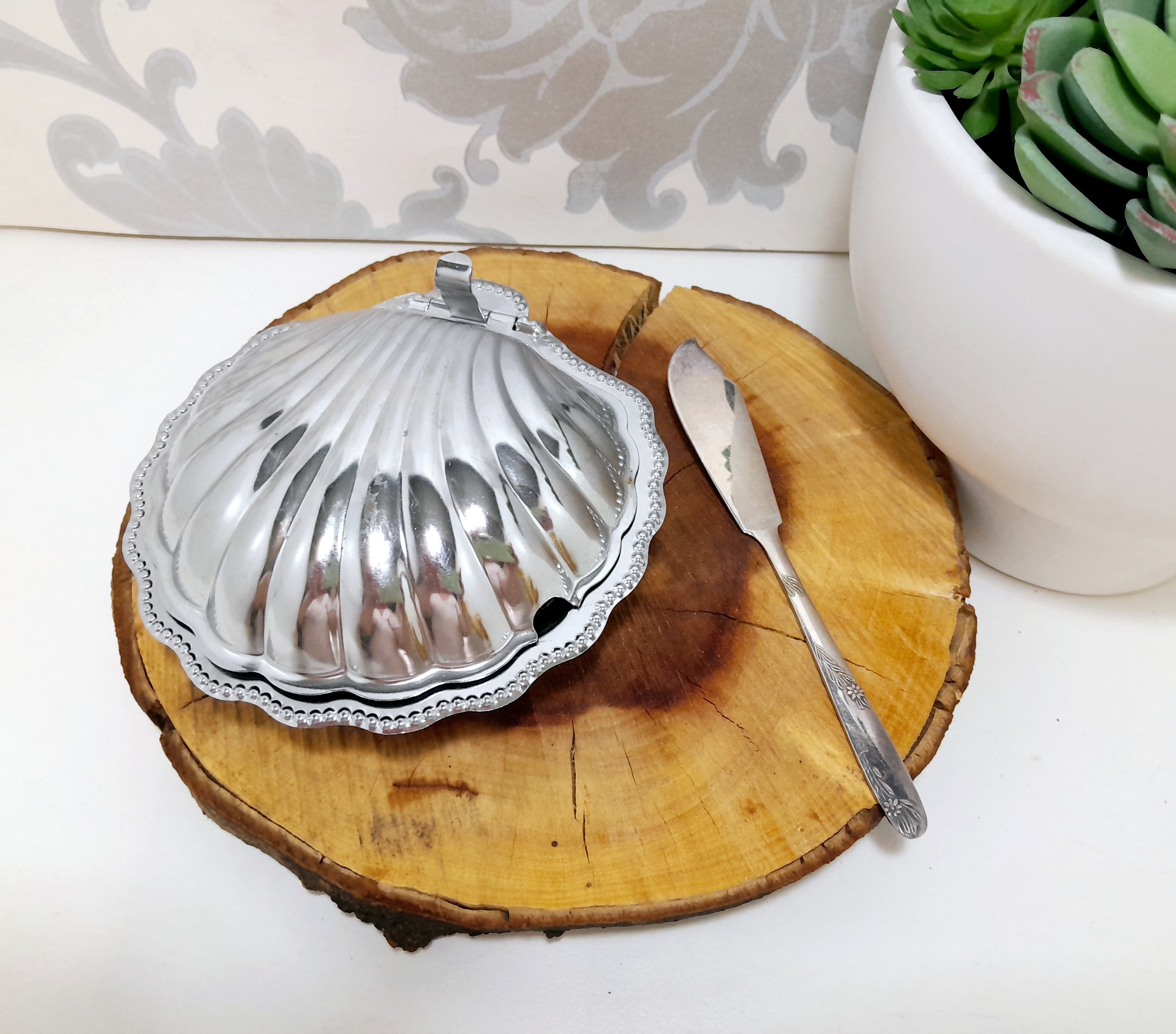 Silver Metal Shell Butter Dish With Blue Glass Liner & Angora EPNS Butter Knife