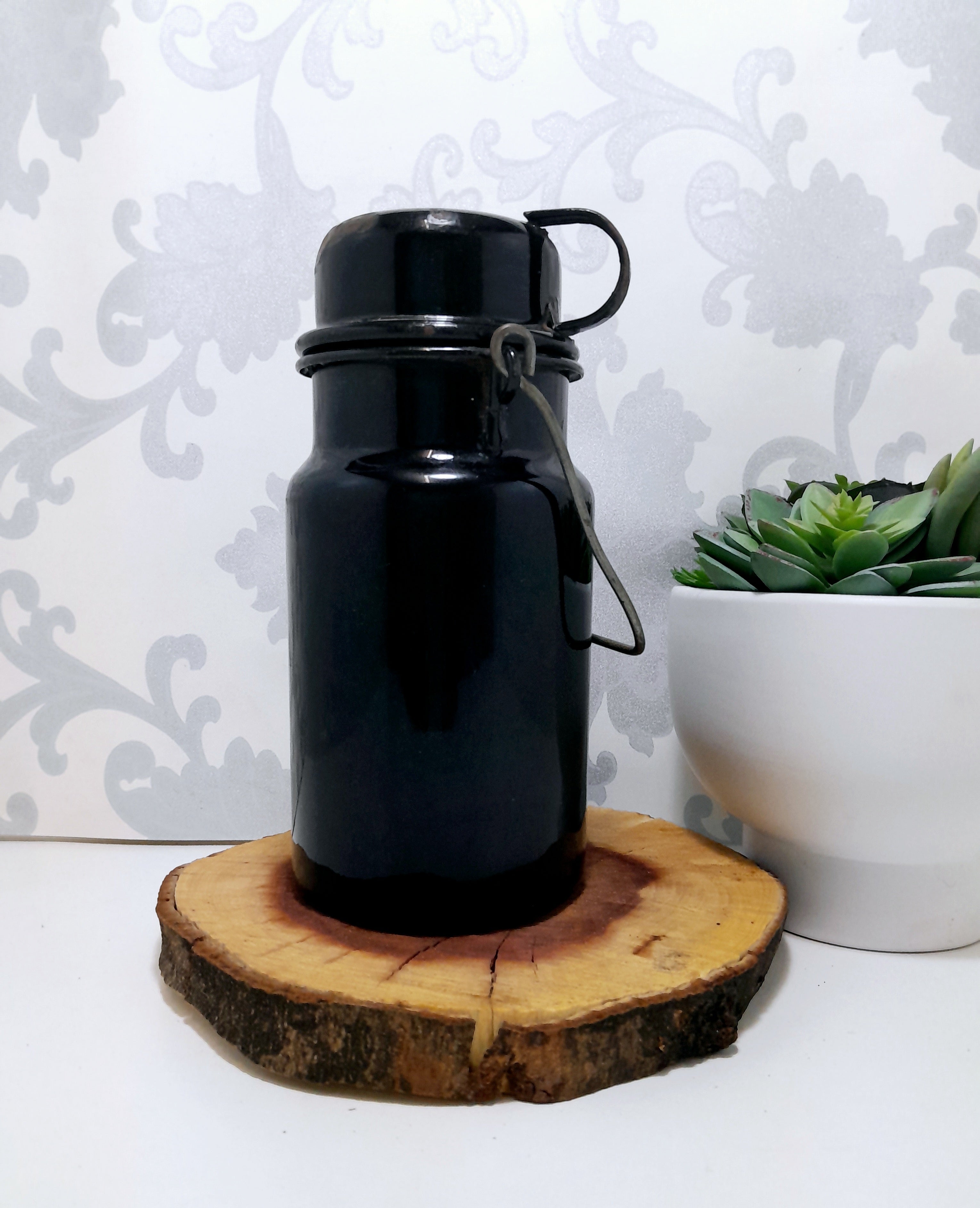 Antique Black & White Enamel Billy Can – Flask & Cup With Handle – Age Character