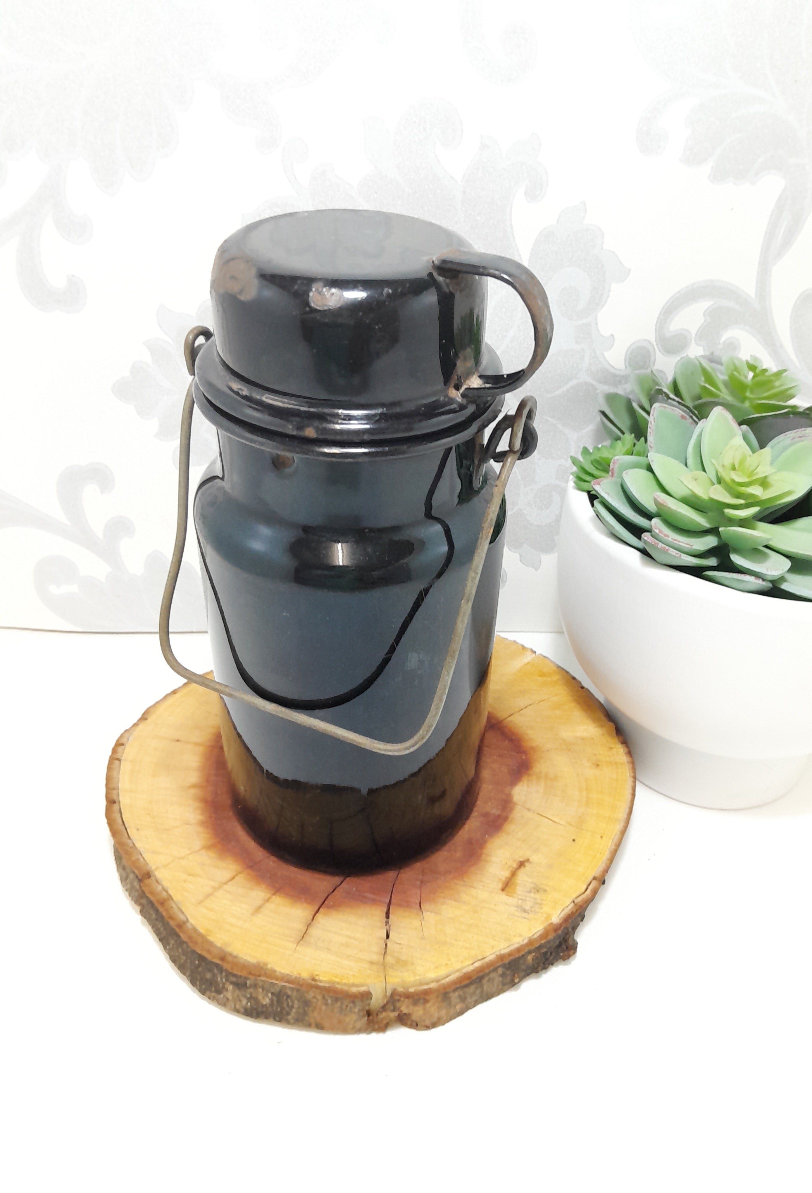 Antique Black & White Enamel Billy Can – Flask & Cup With Handle – Age Character