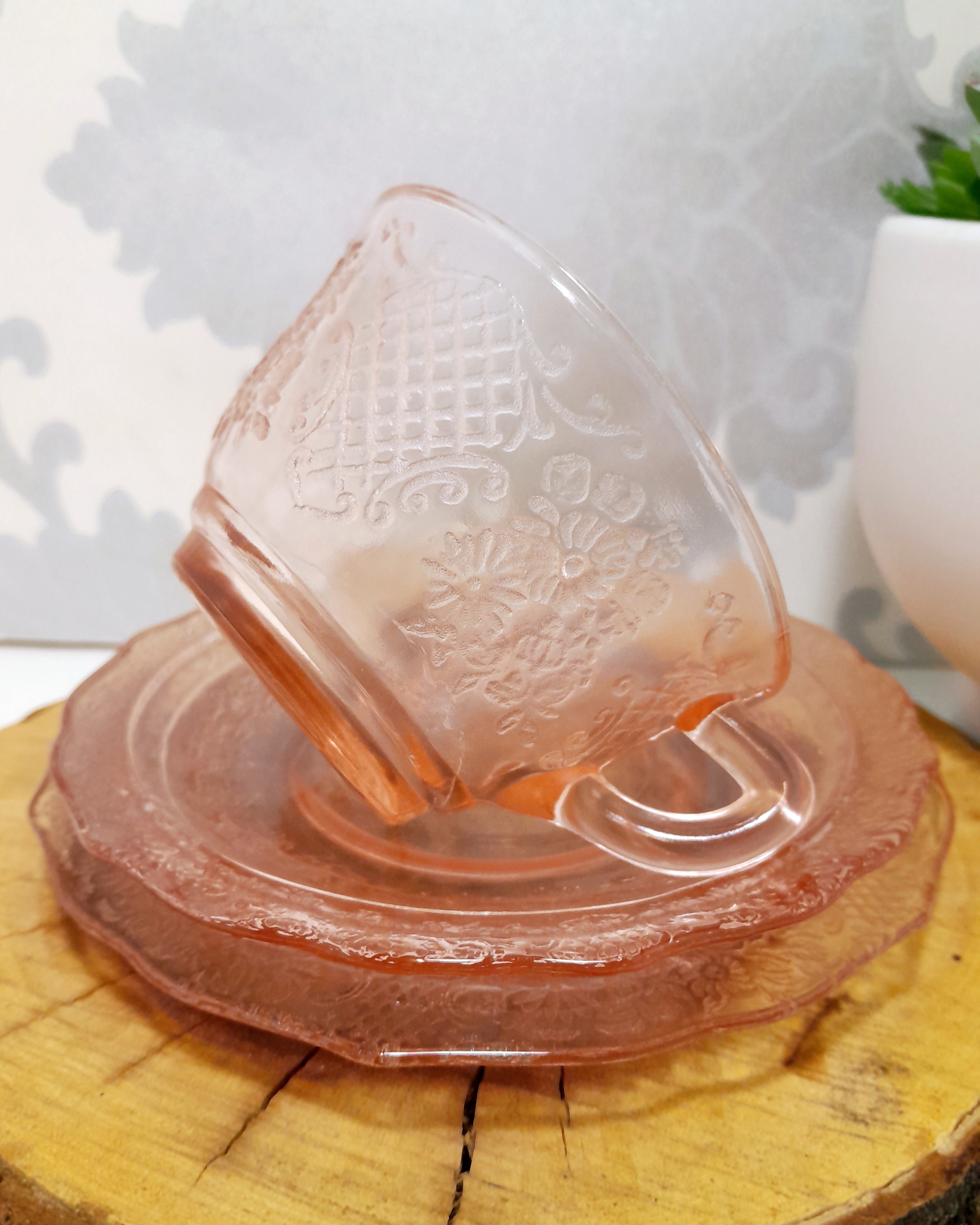 Gorgeous Salmon Pink Glass Trio – Cup, Saucer & Tea Plate