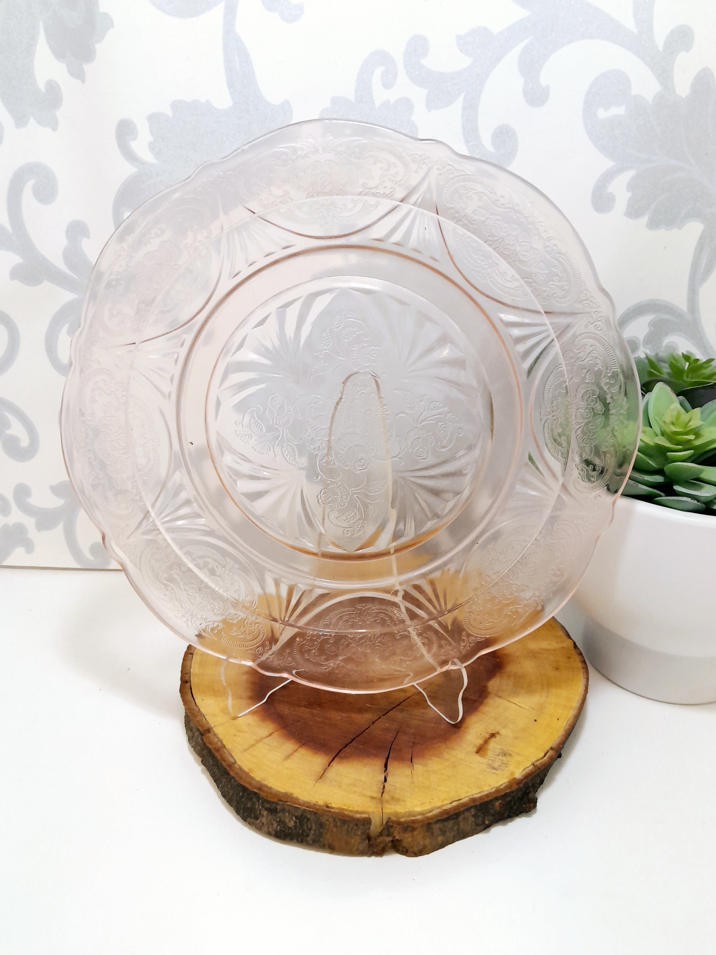 Gorgeous Salmon Pink Glass Cake/Biscuit Plate