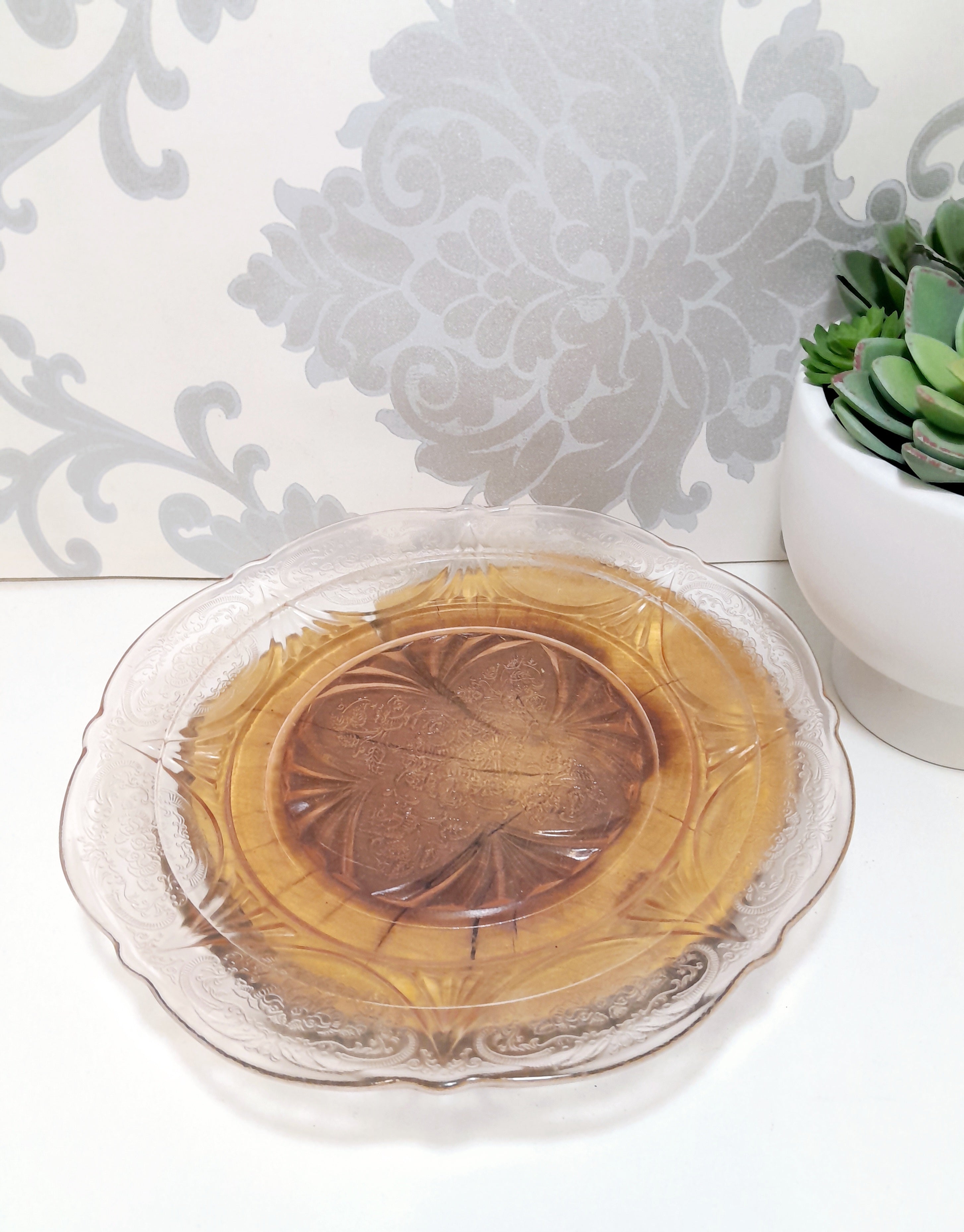 Gorgeous Salmon Pink Glass Cake/Biscuit Plate