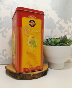 Beautiful & Collectable Vintage Snowflake Cake Flour Tin