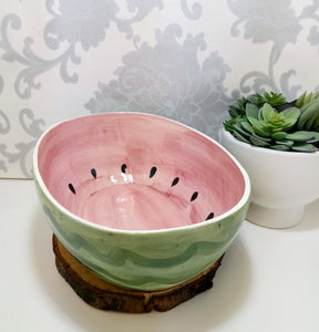 Large Oval Shaped Ceramic Hand Painted & Glazed Fruit / Salad Bowl