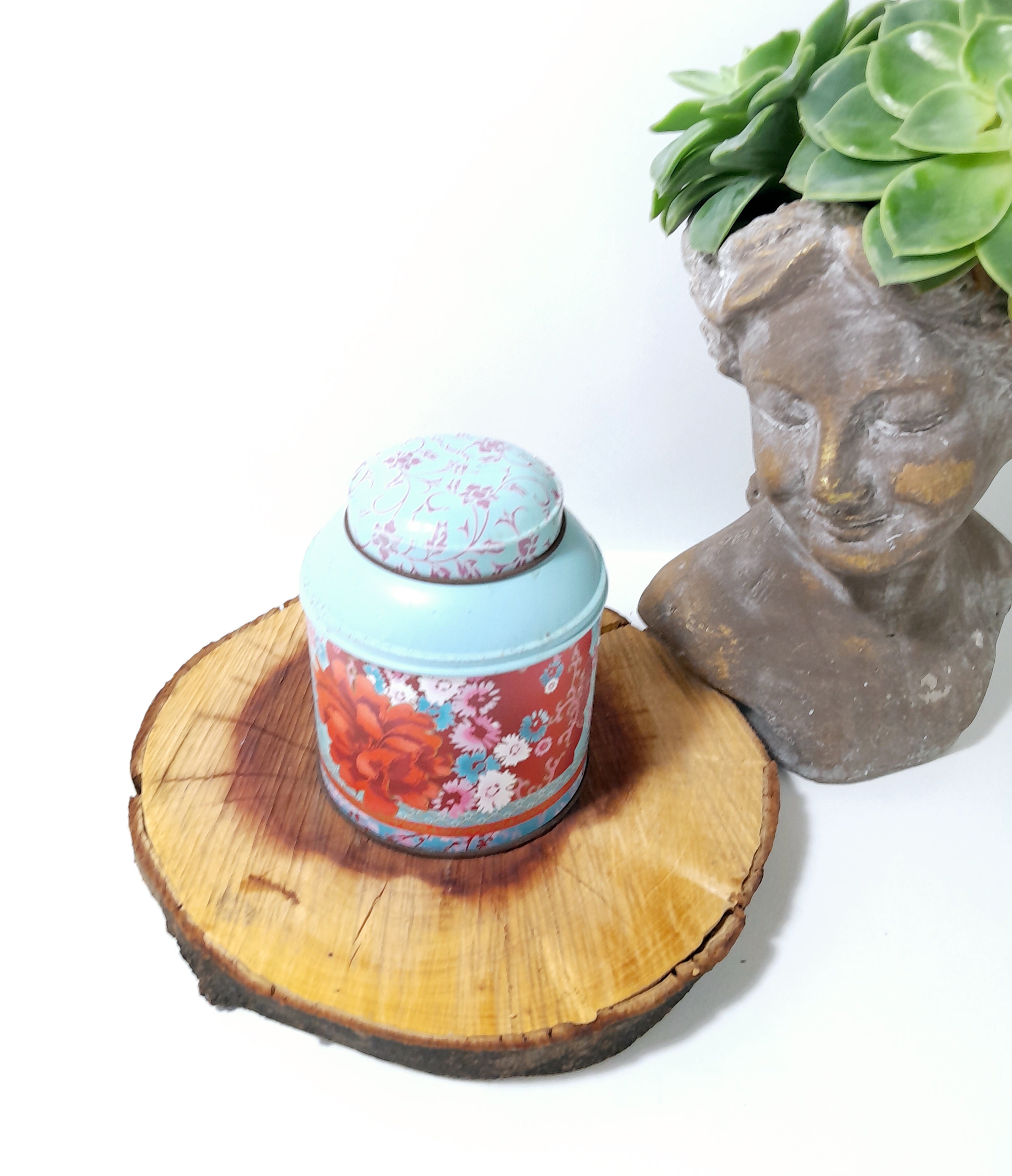 Vintage Woolworths Rooibos Tea Tin – Light Blue With Deep Pink
