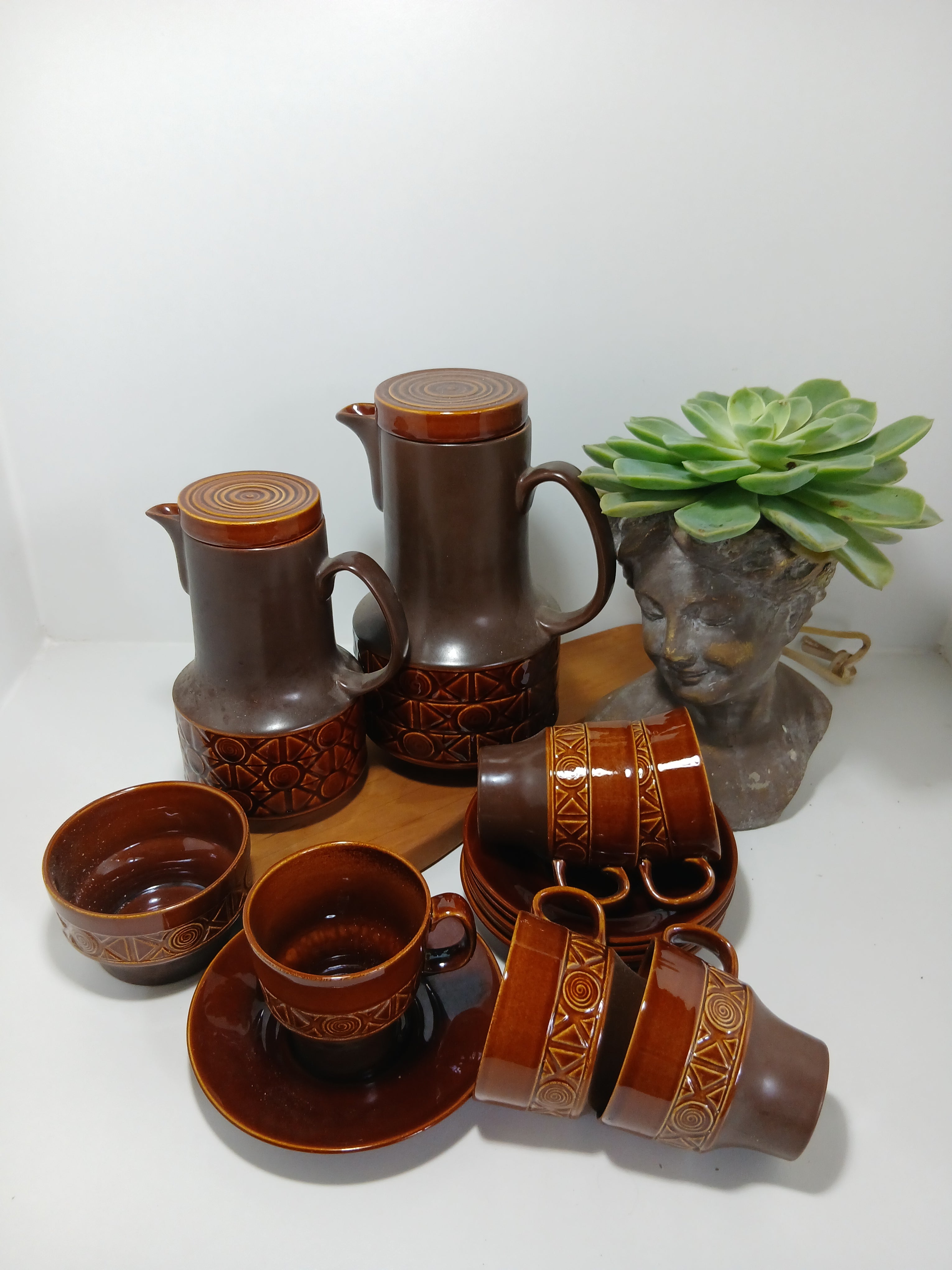 14 Piece Mid-Century Beswick Pottery Zorba Coffee or Tea Service