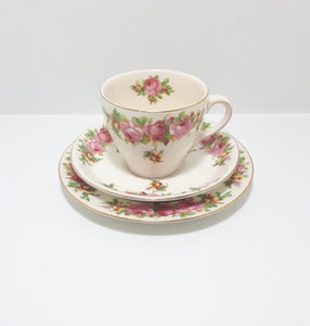 1936 Royal Doulton Rose & Wattle Tea Trio