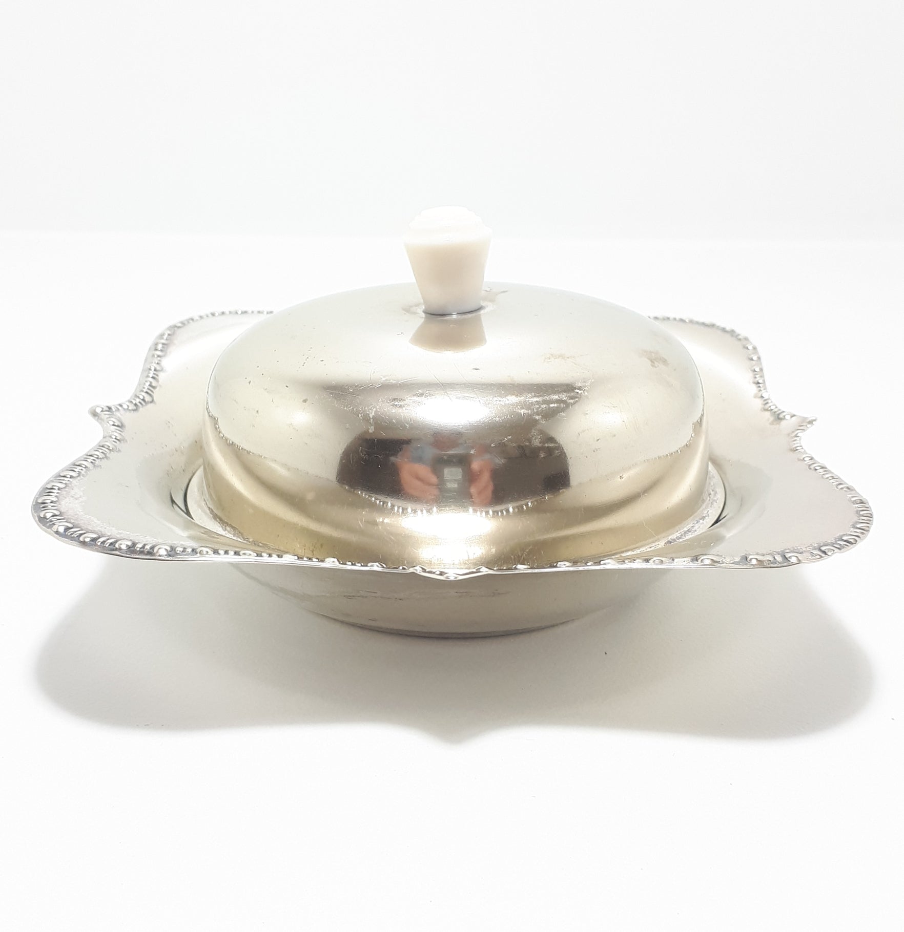 Vintage Deco Yeoman Silver Plated Lidded Butter Dish with Frosted Glass Liner