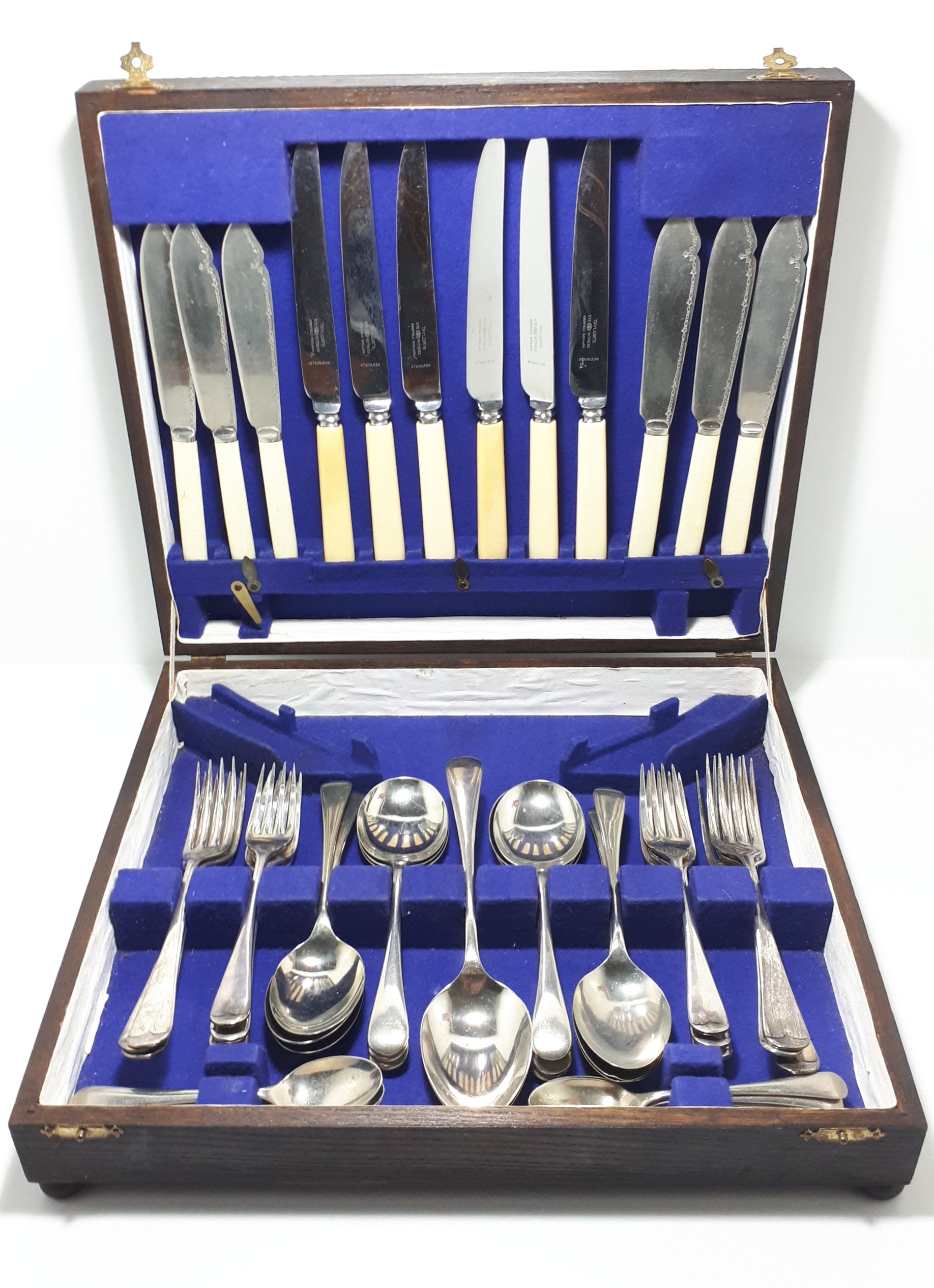 Vintage 44 Piece Quality Silver Plated Assembled Cutlery Set in Wooden Canteen – 6 Place Setting