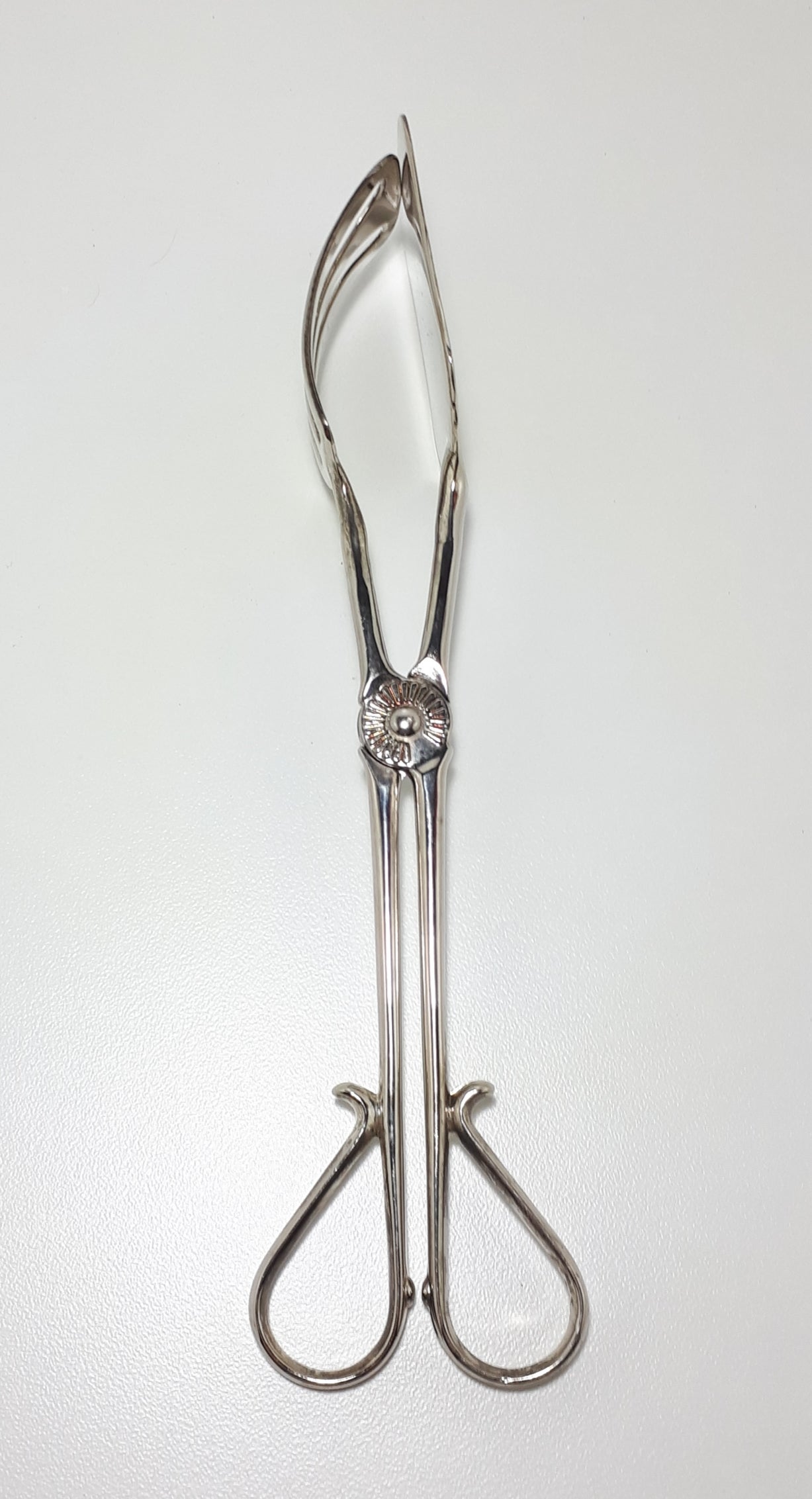 Vintage 1930-1940's Pair Of Silver Plated Pastry Or Salad Tongs