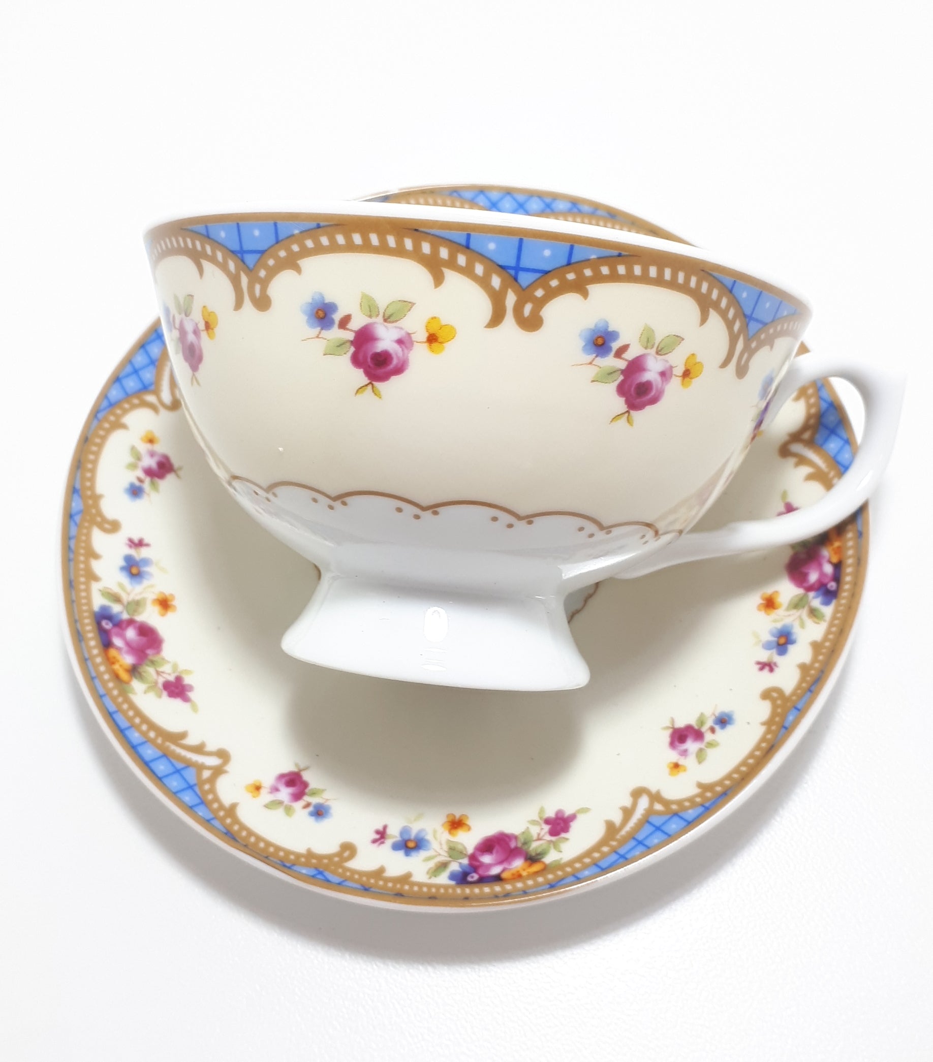 Contemporary 2000-2018 Dotcomgiftshop (Rex London) Porcelain Regency Rose Tea Duo