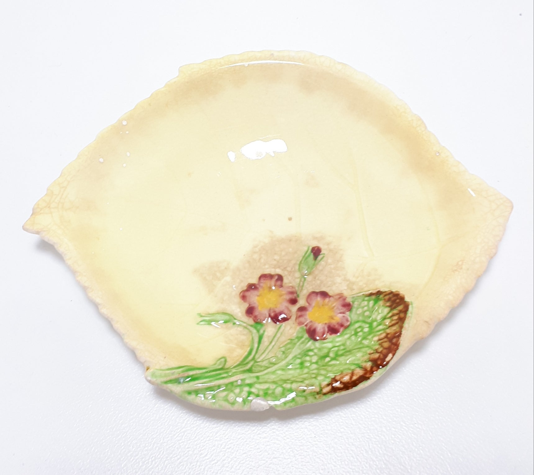 1930's Small Vintage Carlton Ware Wild Rose Leaf Bowl