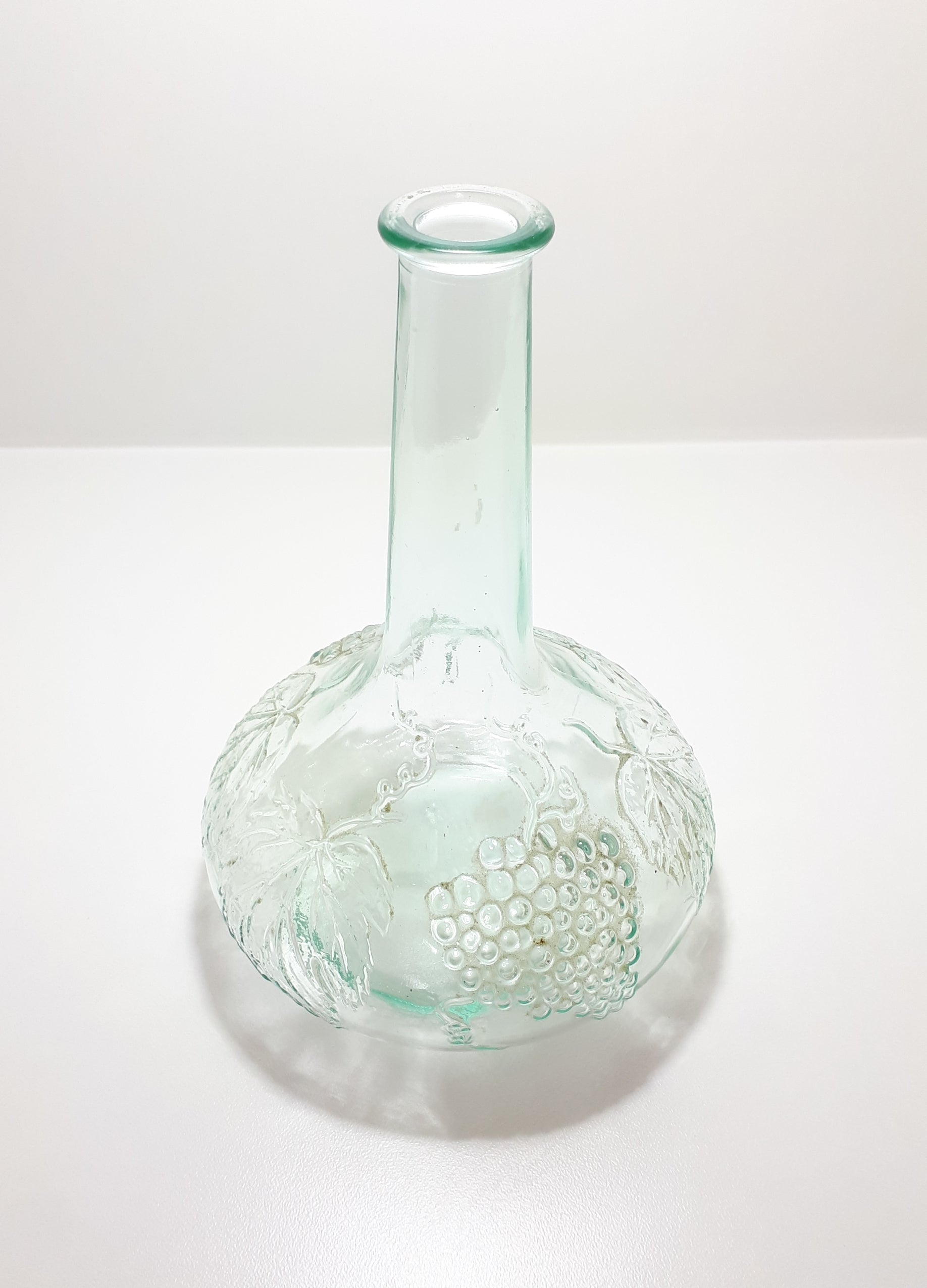 Glass Wine, Port Or Sherry Decanter With Embossed Grape & Leaf Decoration