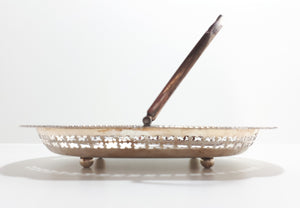 Silver Plated Vintage Arnold E. Williams & Sons (Fallstaff Plate), Birmingham, Display Dish With Ball Feet & Handle
