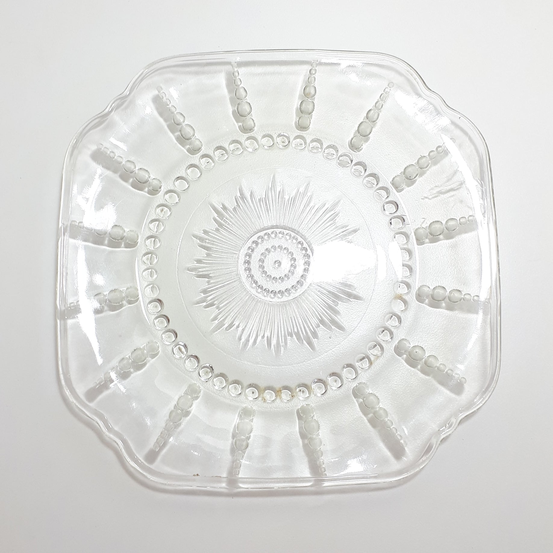 Transparent Vintage Squared Glass Biscuit Plate