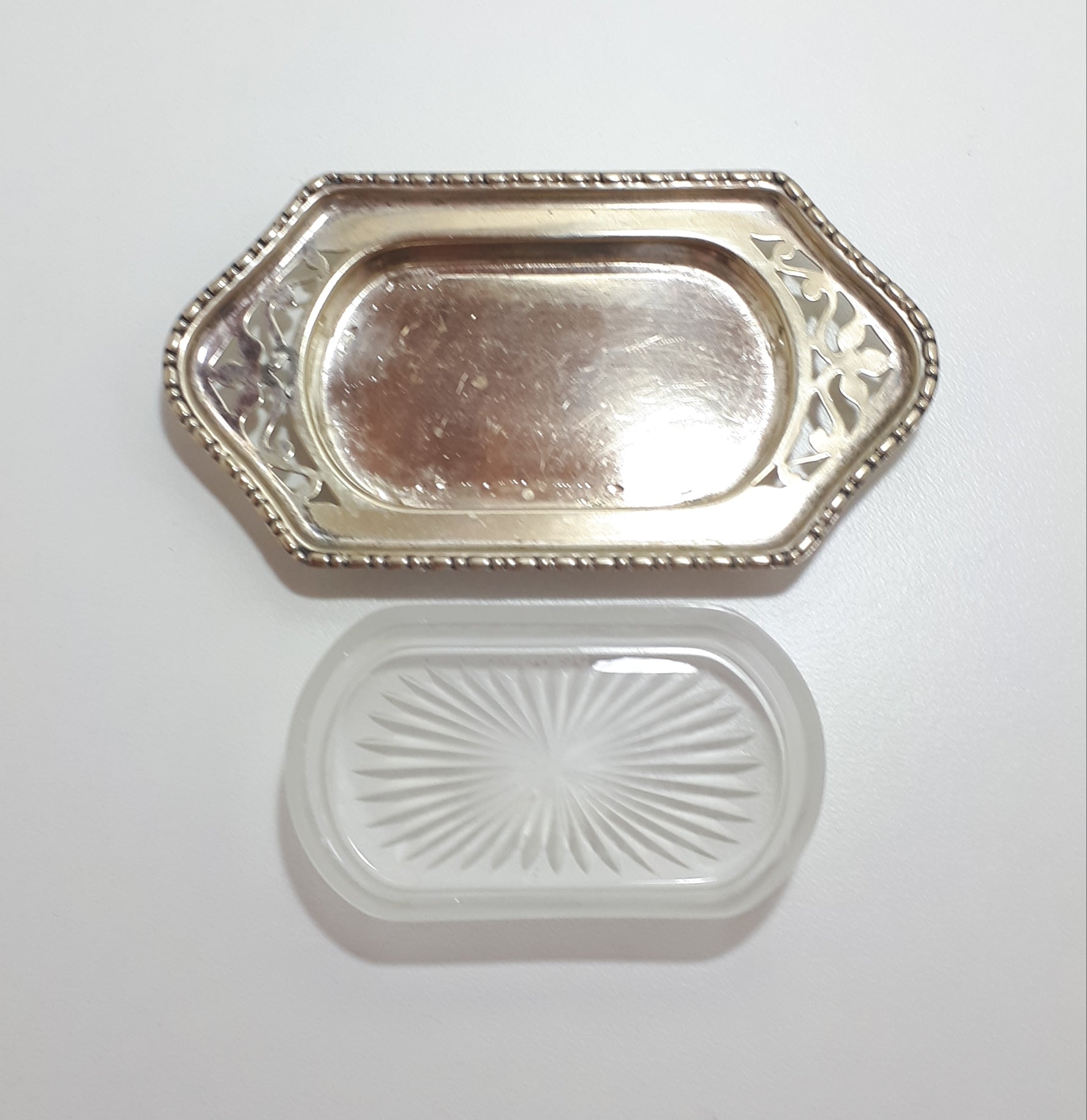 Antique (Gothic EPNS) Sheffield Silver Plated Butter Pat Dish - Tray & Frost Glass Liner
