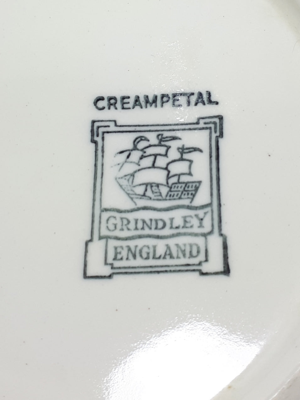 1936-1954 Grindley (W.H. Grindley & Co., Tunstall) Deco Ware Creampetal Range Porcelain Salad Bowl