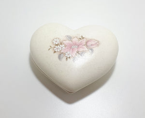 Pristine Condition Contemporary Ceramic Heart Shaped Lidded Trinket Dish - Wild Rose Pattern