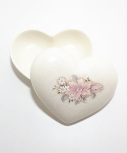 Pristine Condition Contemporary Ceramic Heart Shaped Lidded Trinket Dish - Wild Rose Pattern