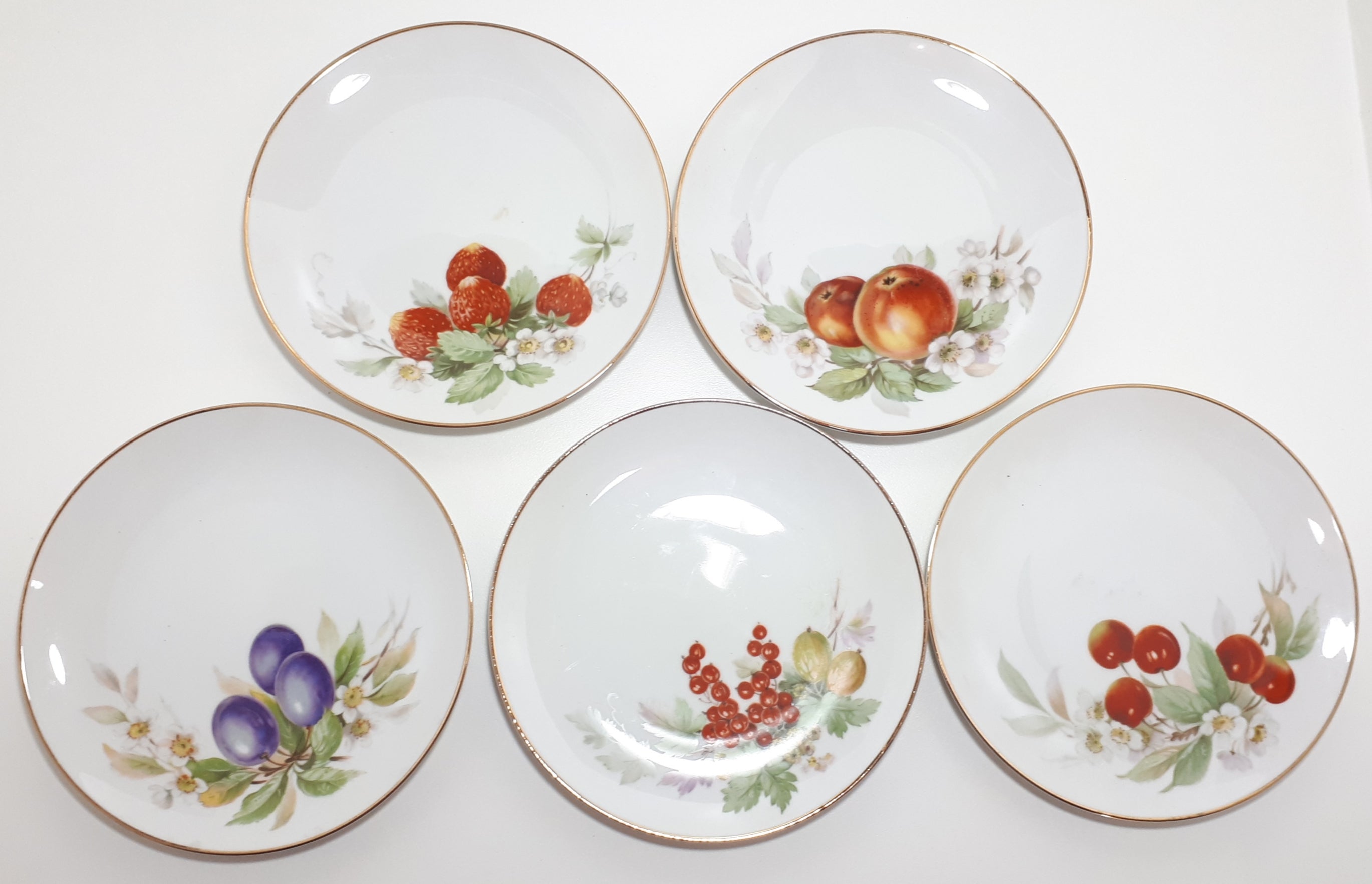 5 Piece Hutschenreuter (1960-1970's) German Fine Porcelain Plates
