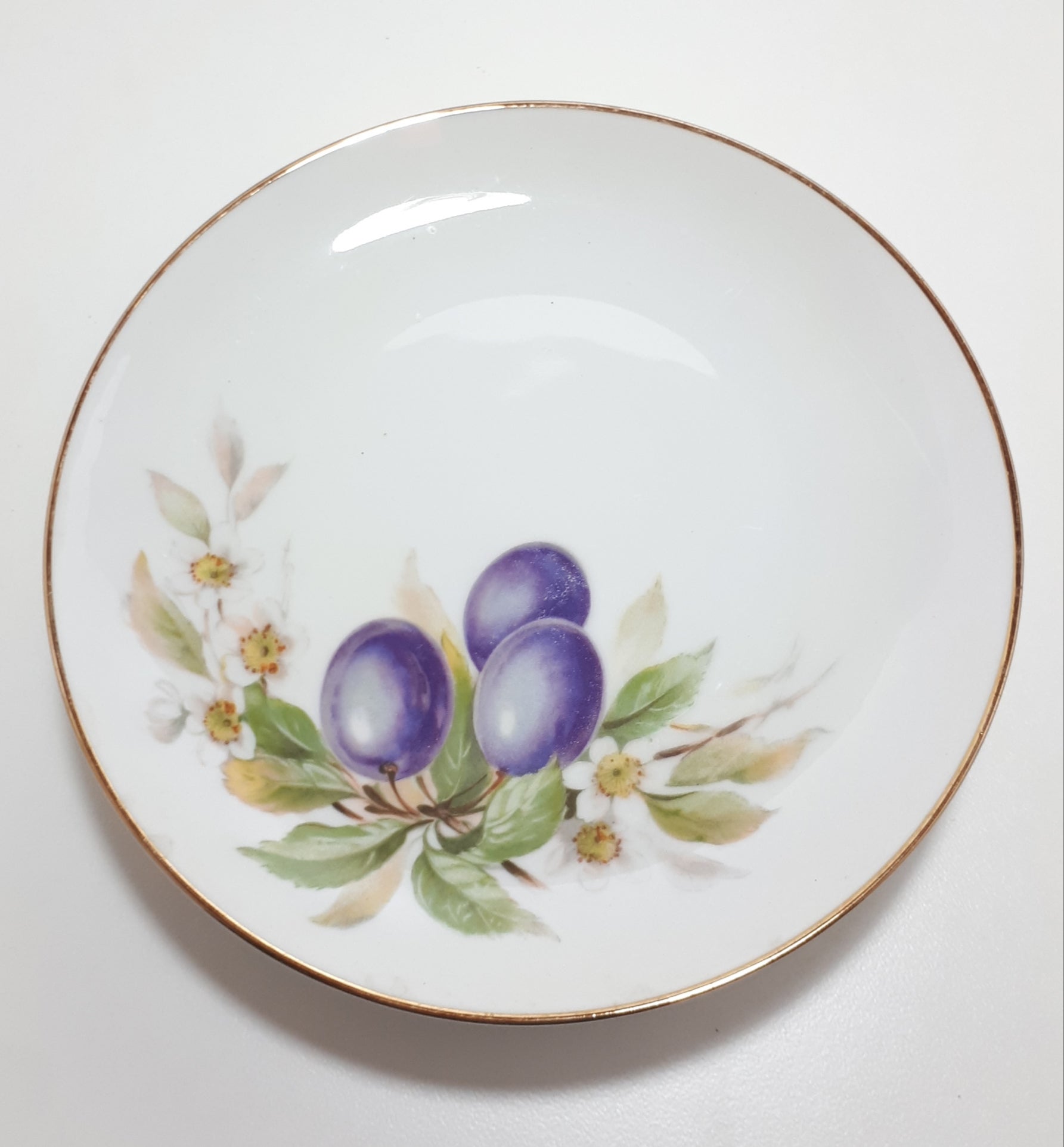 5 Piece Hutschenreuter (1960-1970's) German Fine Porcelain Plates